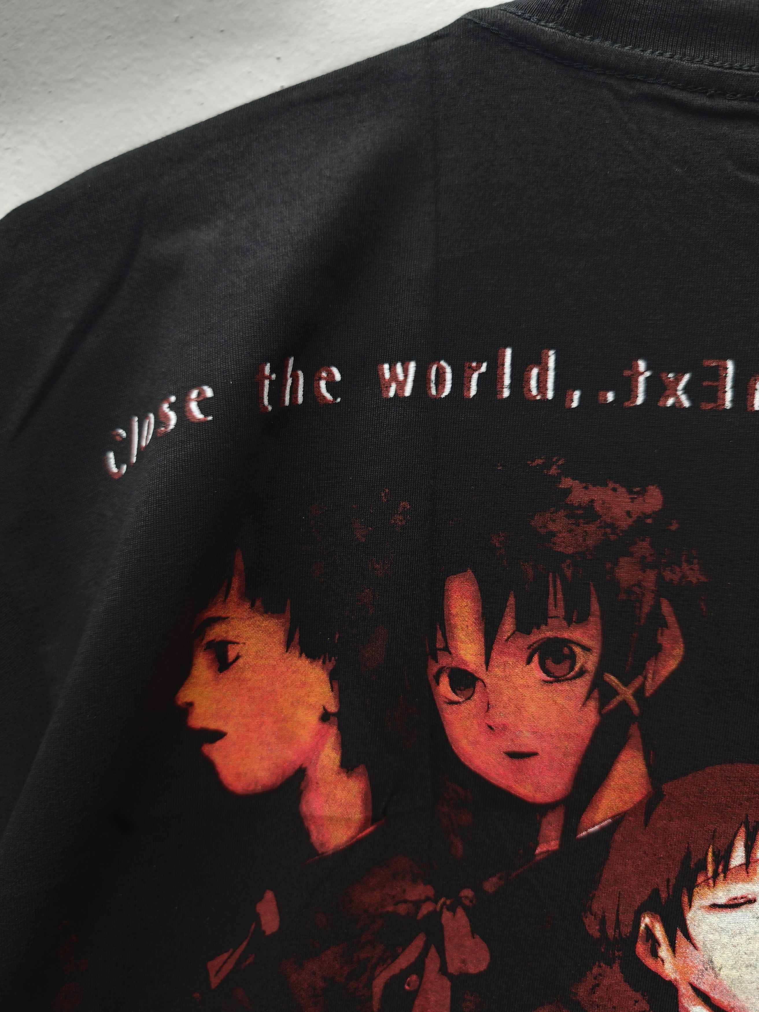 Anime Serial Experiments Lain V3 T-shirt Size US XL / EU 56 / 4 - 10 Thumbnail