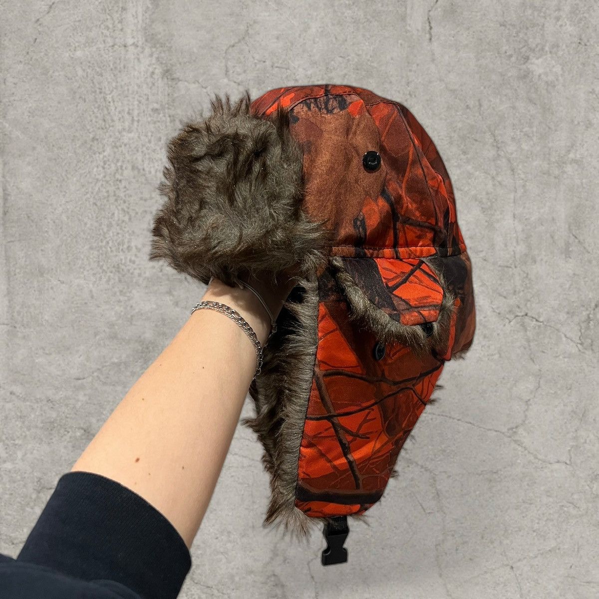 Japanese Brand Russian Ushanka fluffy winter hat in red camo. One size Size ONE SIZE - 2 Thumbnail