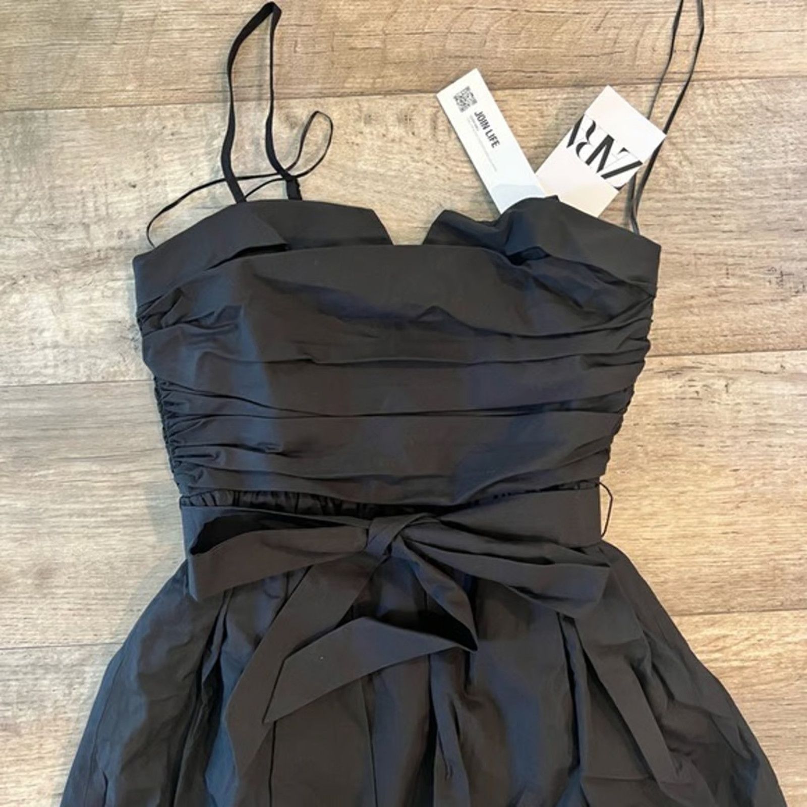 Zara ZARA Black Bubble Hem Mini Dress NWT Size M / US 6-8 / IT 42-44 - 22 Thumbnail
