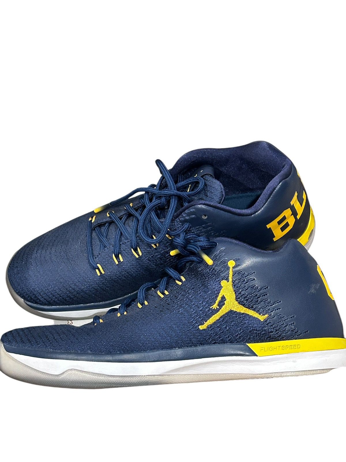 Jordan Brand Michigan Air Jordan's XXXI Low Size men's 9.5 Size US 9.5 / EU 42-43 - 1 Thumbnail
