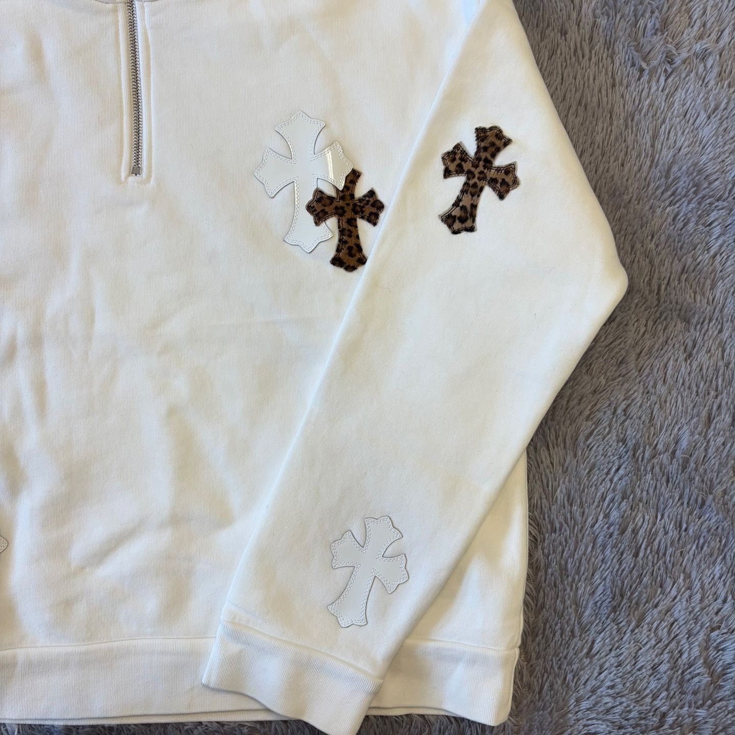 Chrome Hearts CHROME HEARTS CHEETAH WHITE PATCH QUARTER ZIP Size S Size US S / EU 44-46 / 1 - 7 Thumbnail