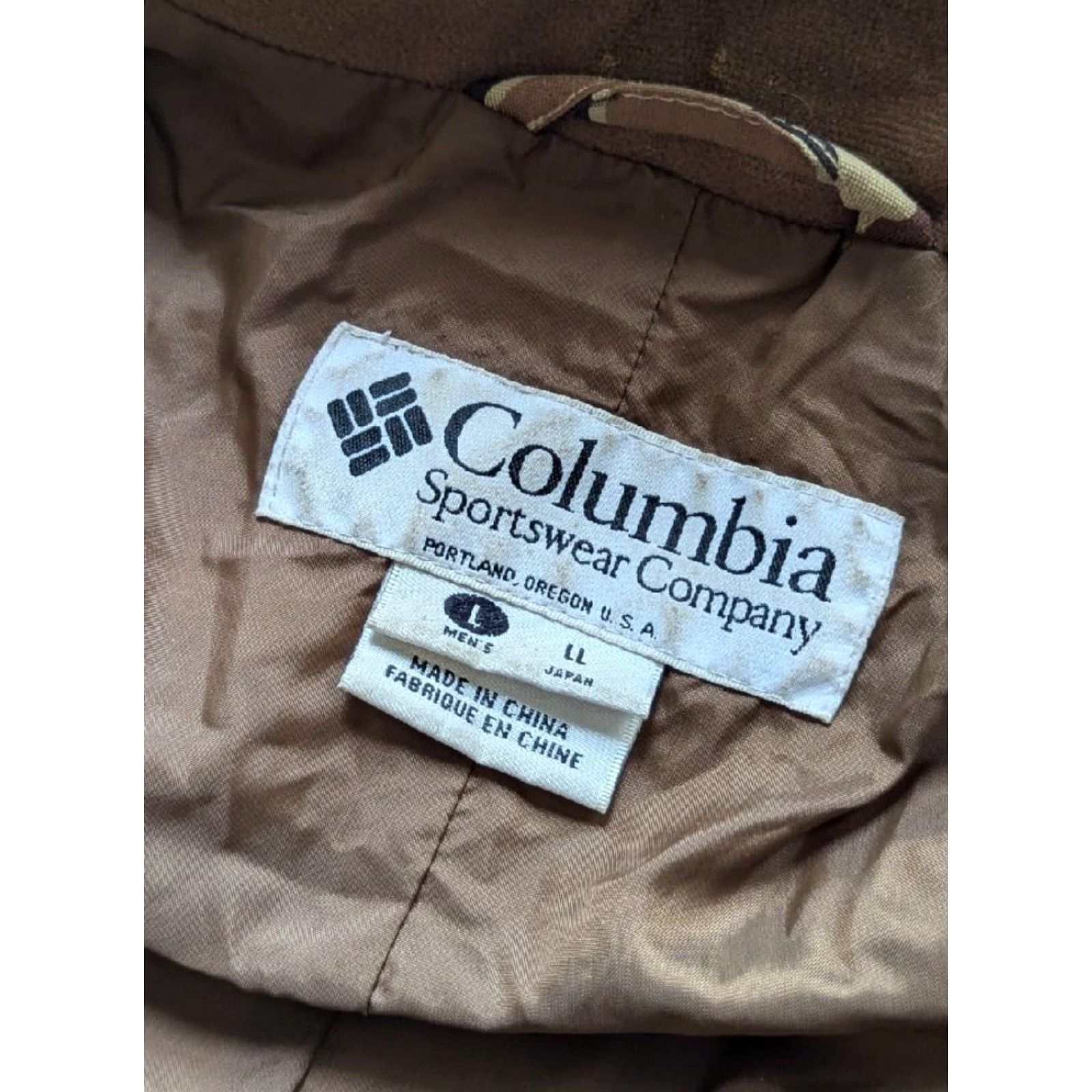Vintage VINTAGE Columbia Fishtail Parka camouflage L Mens Regular Nylon Coat Woodland M51 military style HUNTING Size US L / EU 52-54 / 3 - 5 Thumbnail