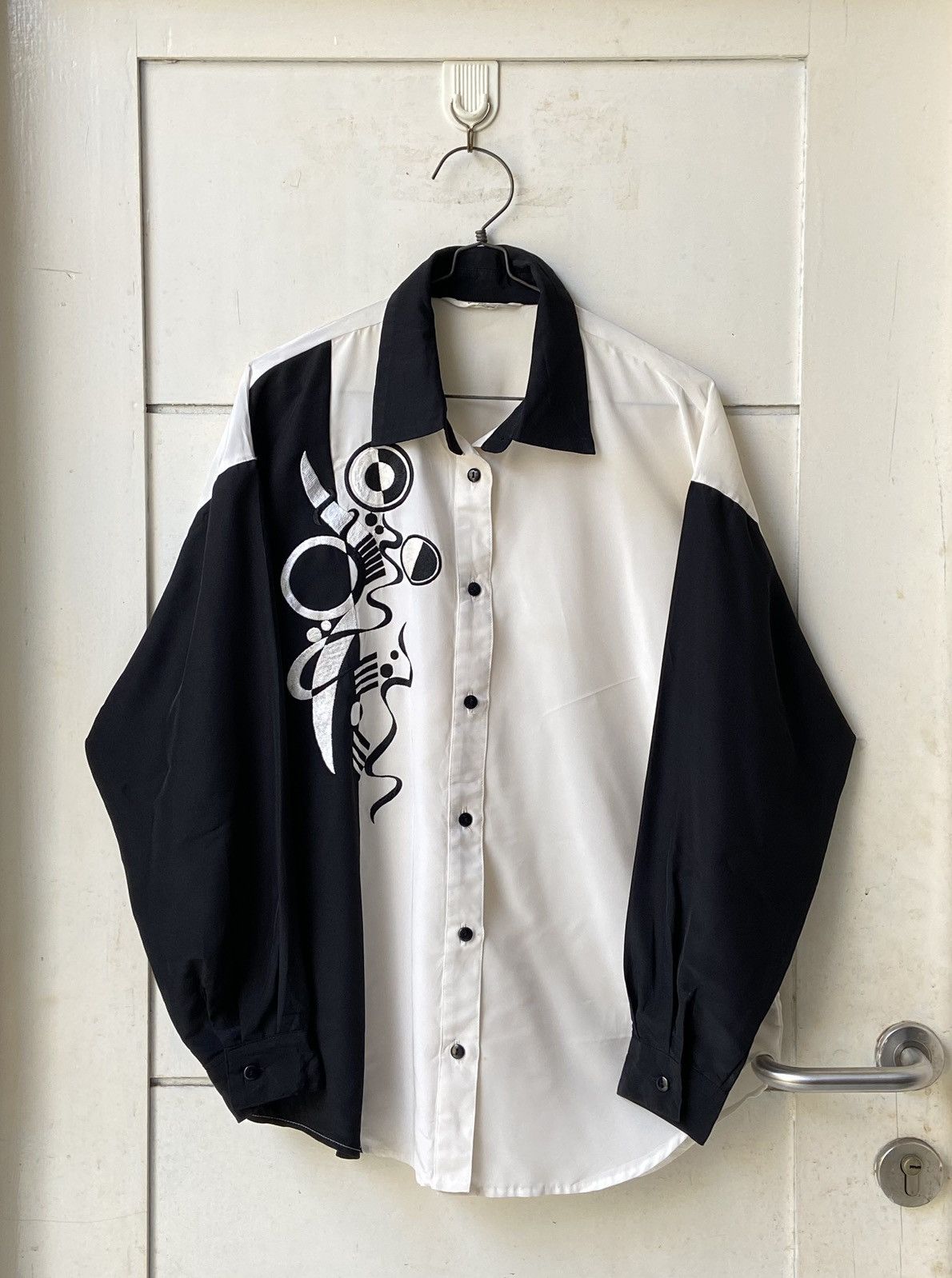 image of Designer Galsville White Patterned Shirt, Men's (Size Large)