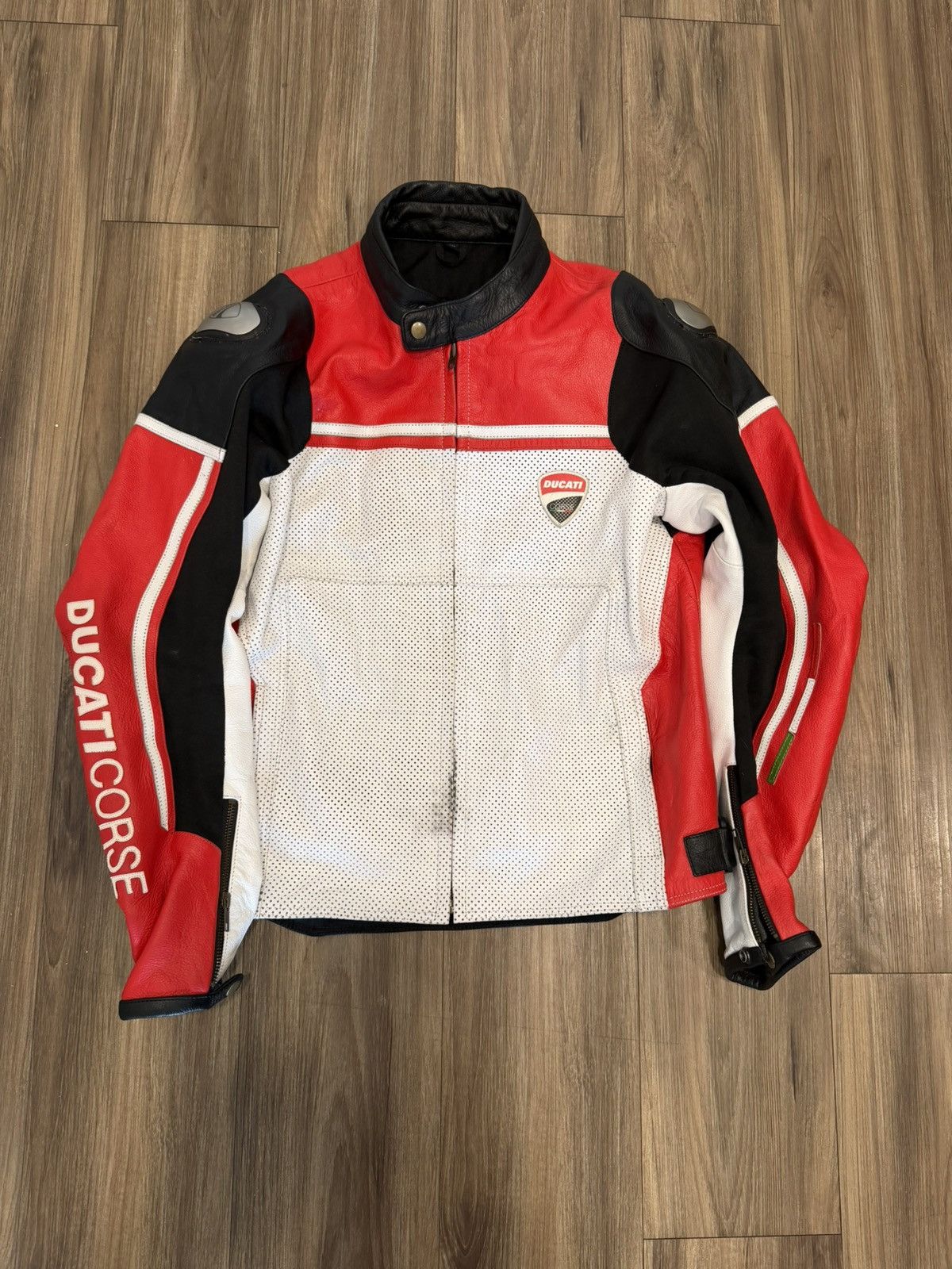 Ducati Ducati Corse Leather Motorcycle Jacket Size US M / EU 48-50 / 2 - 1 Thumbnail