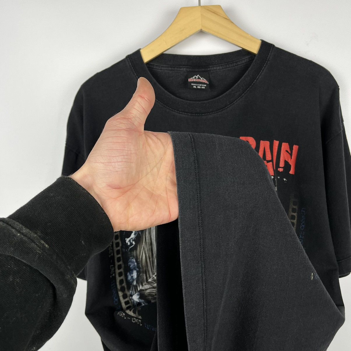 Band Tees Vintage Nirvana Kurt Cobain rare rock band tee 90’s Size US XL / EU 56 / 4 - 8 Thumbnail