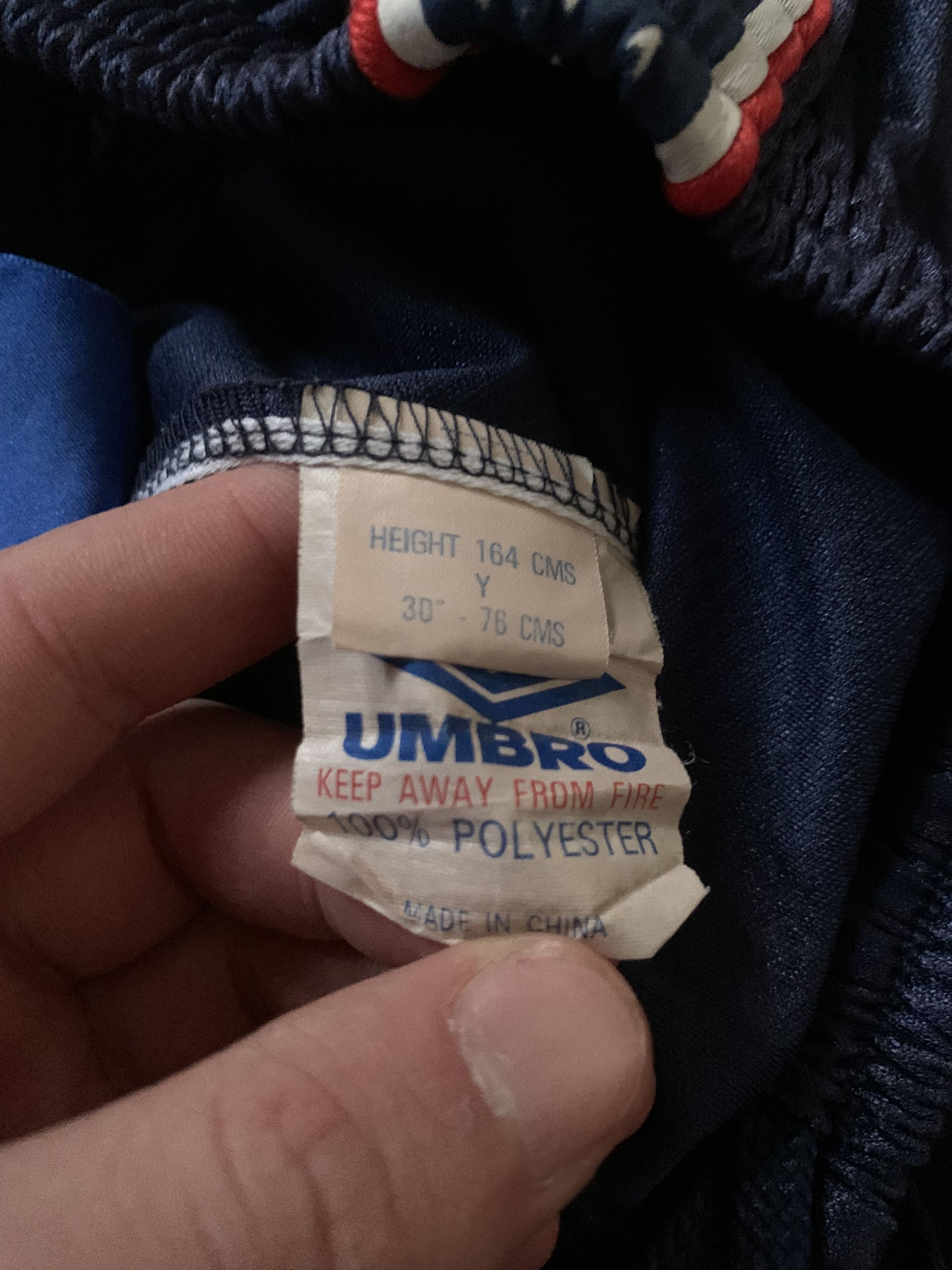 Umbro Vintage Umbro Lampass Blue Training Shorts Size US 30 / EU 46 - 7 Thumbnail