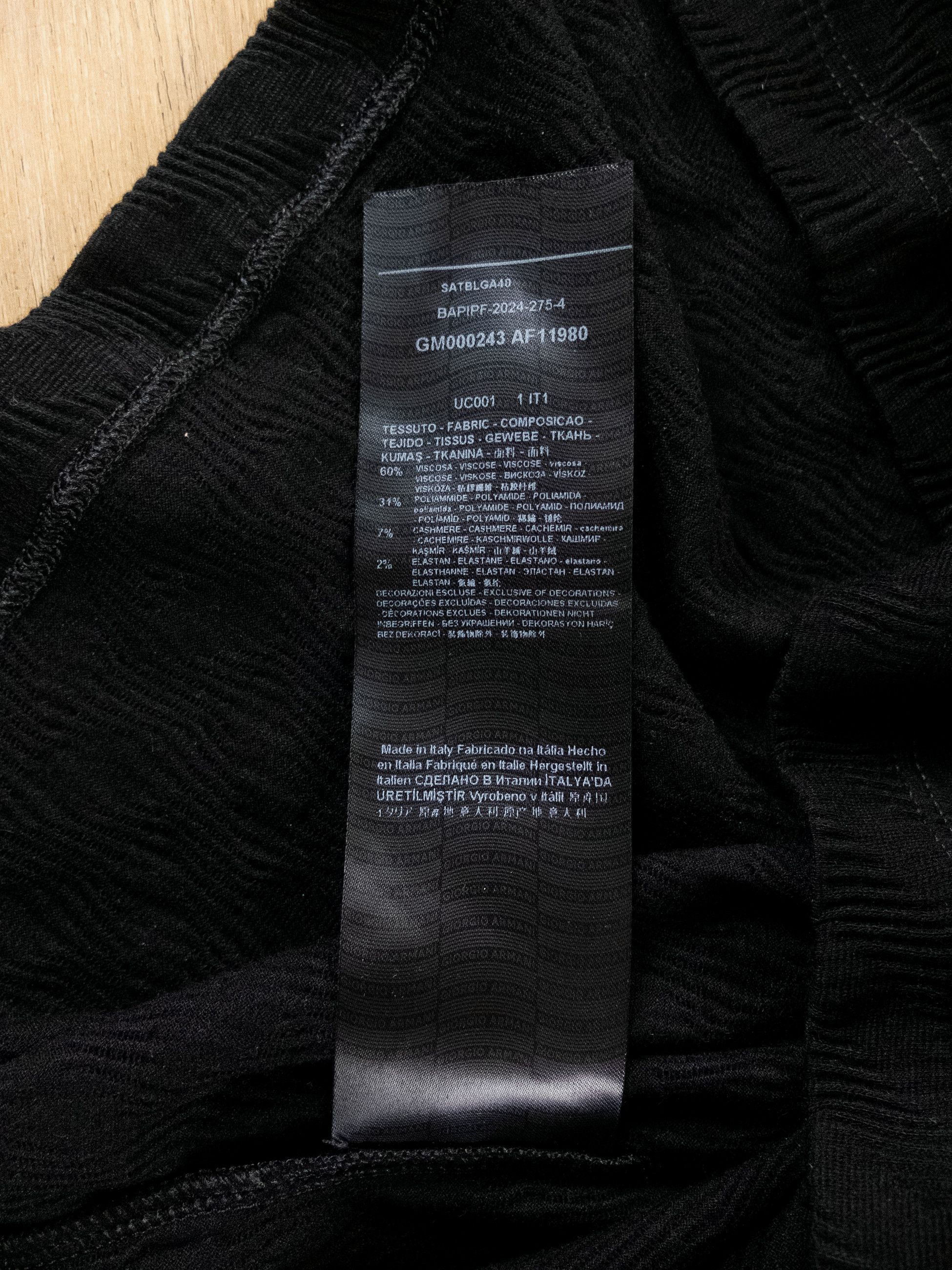 Giorgio Armani GIORGIO ARMANI mainline black zigzag pattern t-shirt Size US M / EU 48-50 / 2 - 11 Thumbnail