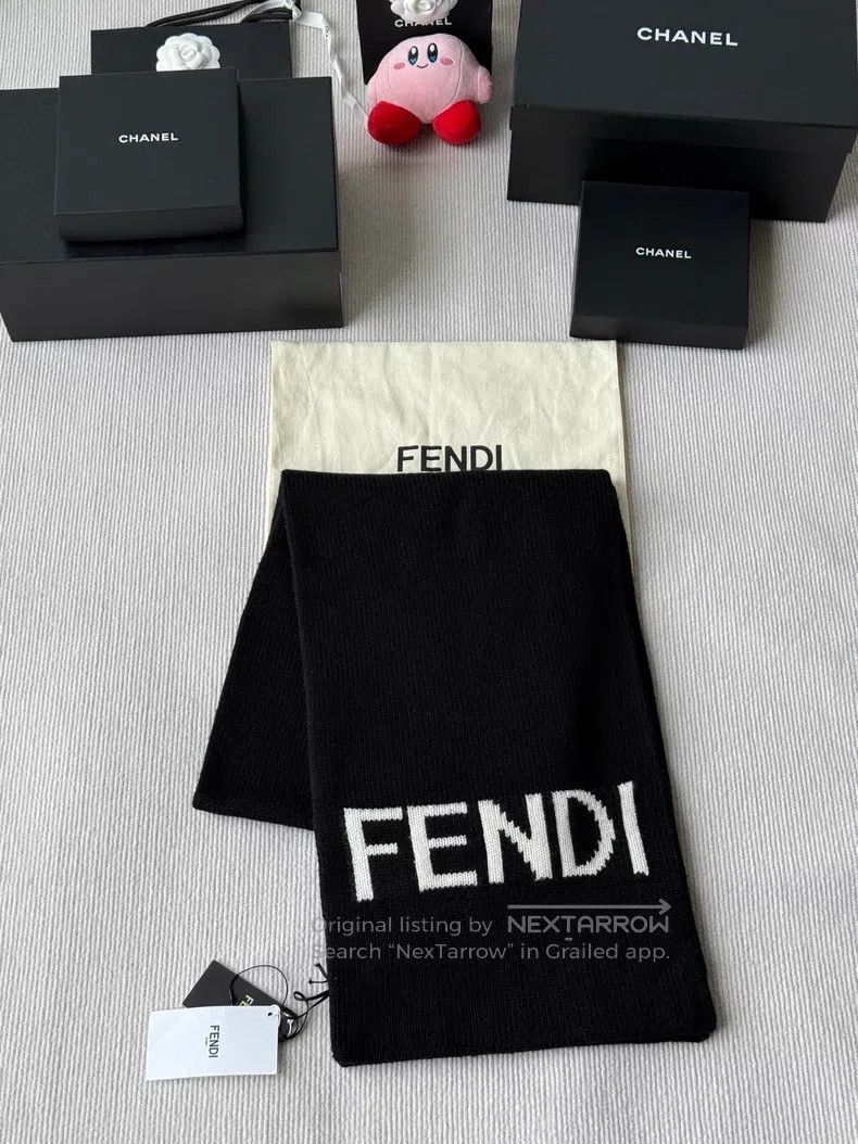 Fendi Black Woolen Scarf