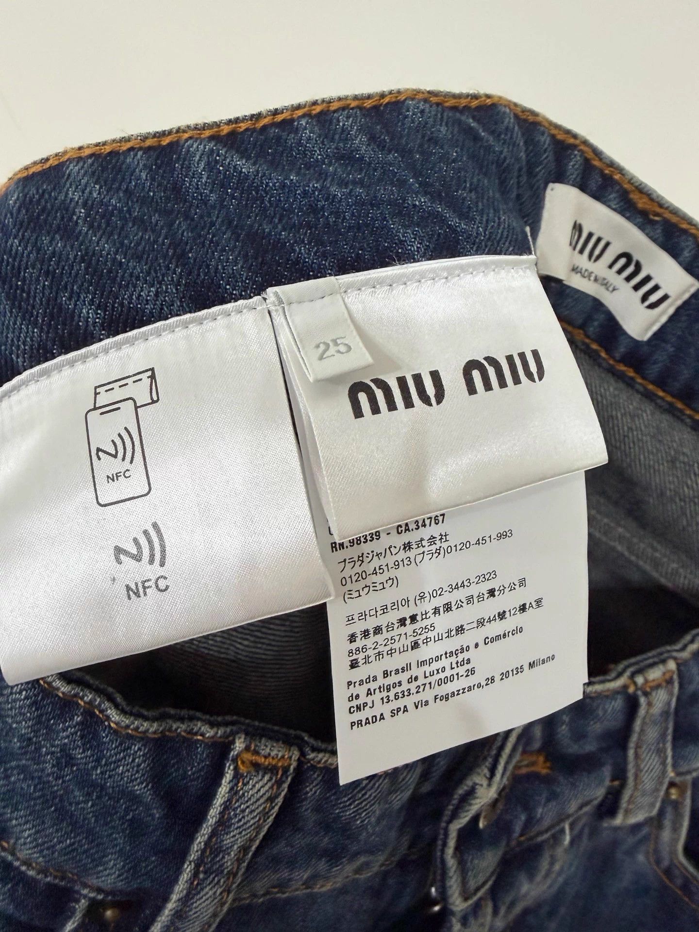 Miu Miu MIU MIU 25 New Classic 5 Pocket Logo Jeans 99% New Size 25" / US 0 / IT 36 - 6 Thumbnail