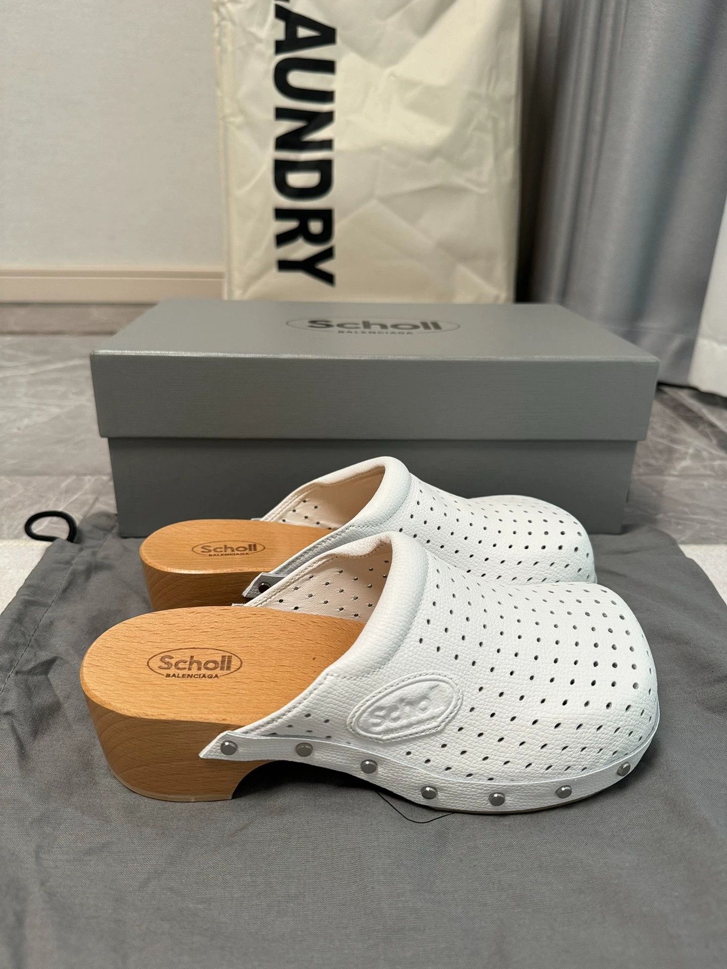 Balenciaga Balenciaga 25 SCHOLL x Clogs 36 White Size US 5.5 / IT 35.5 - 3 Thumbnail