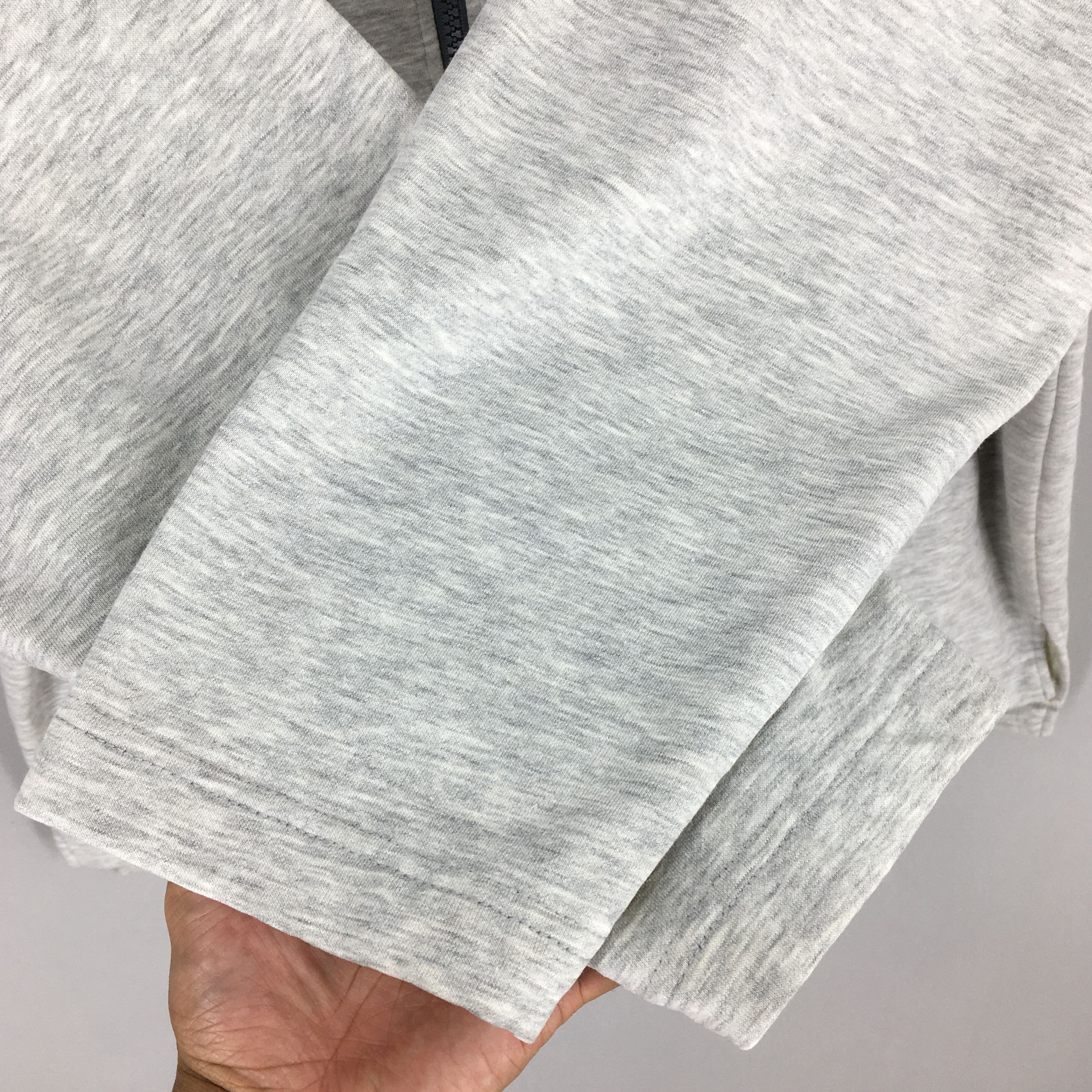 Jack Wolfskin × Vintage Vintage 90s Jack Wolfskin Weather Gear Gray Sweatshirt XL Size US XL / EU 56 / 4 - 4 Thumbnail