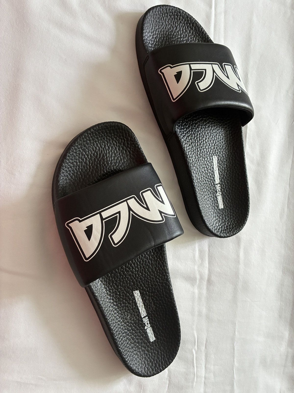 Alexander McQueen MCQ slides Size US 10 / IT 40 - 4 Thumbnail