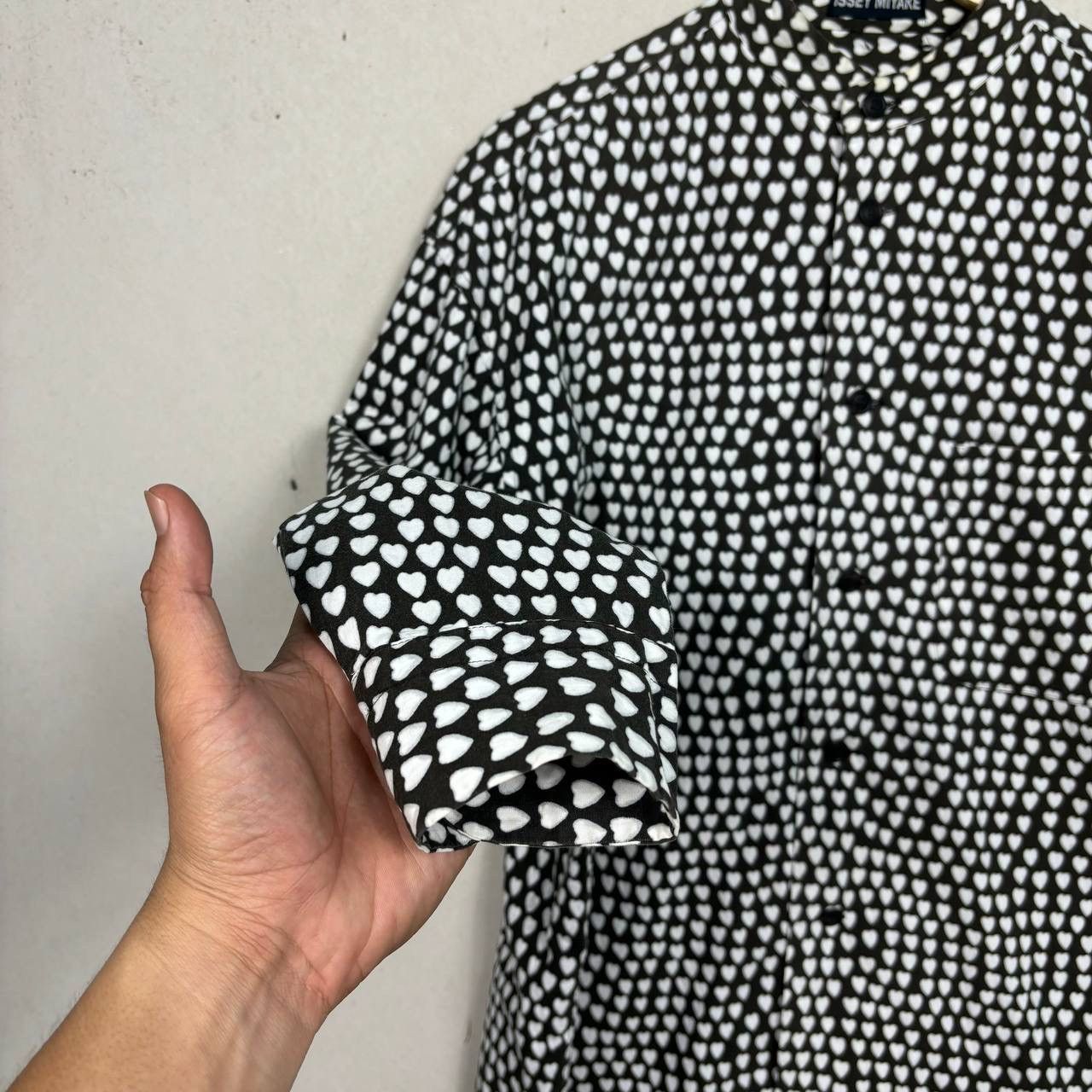 Issey Miyake Issey Miyake Archive Heart Print Band Collar Shirt Black M Size US M / EU 48-50 / 2 - 9 Thumbnail