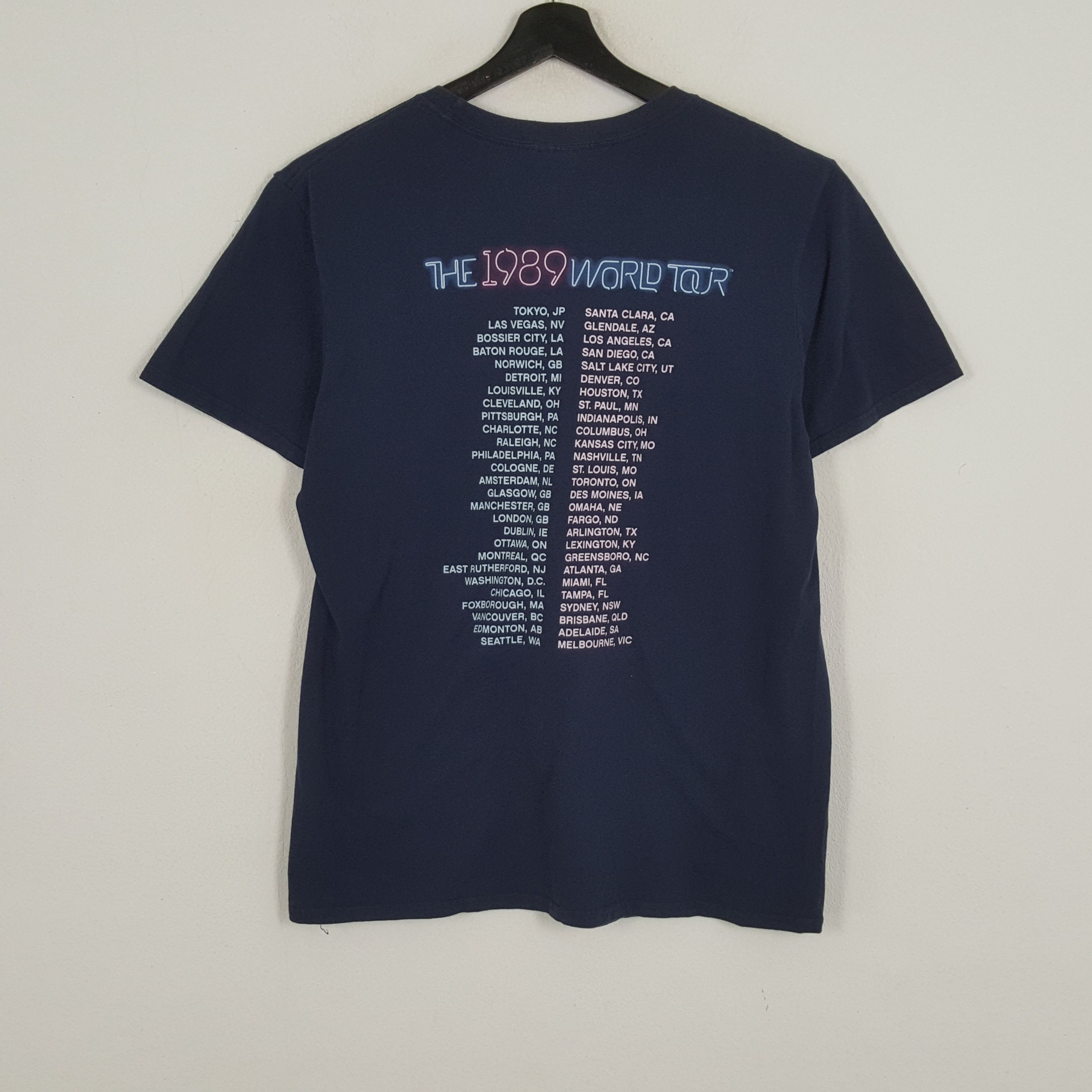 Band Tees × Vintage TAYLOR SWIFT American Singer Music Tour Tshirt Size US L / EU 52-54 / 3 - 3 Thumbnail