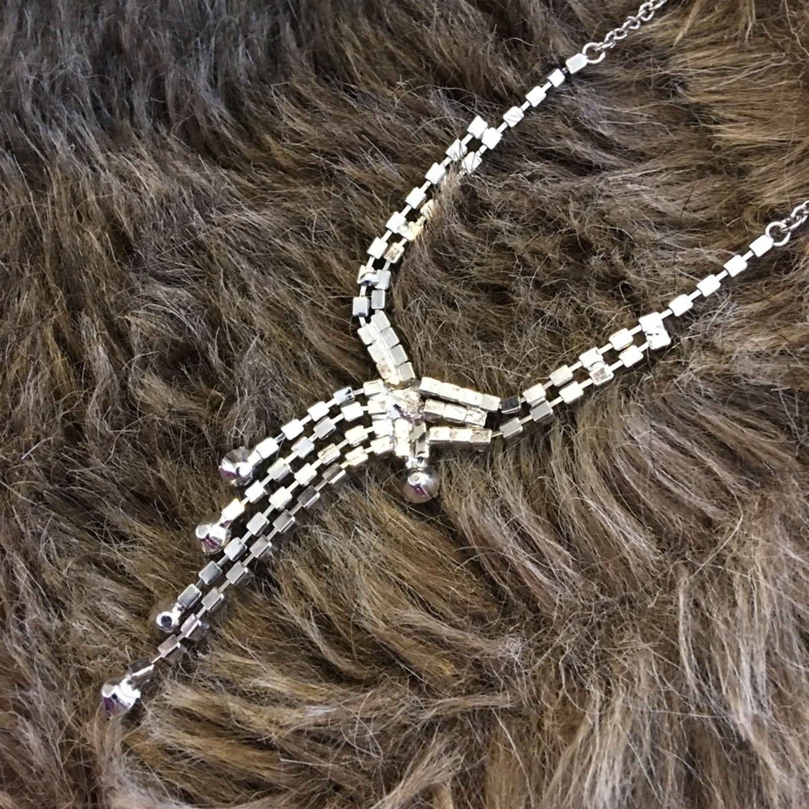 Jewelry Modern clear rhinestone chandelier necklace Size ONE SIZE - 7 Thumbnail