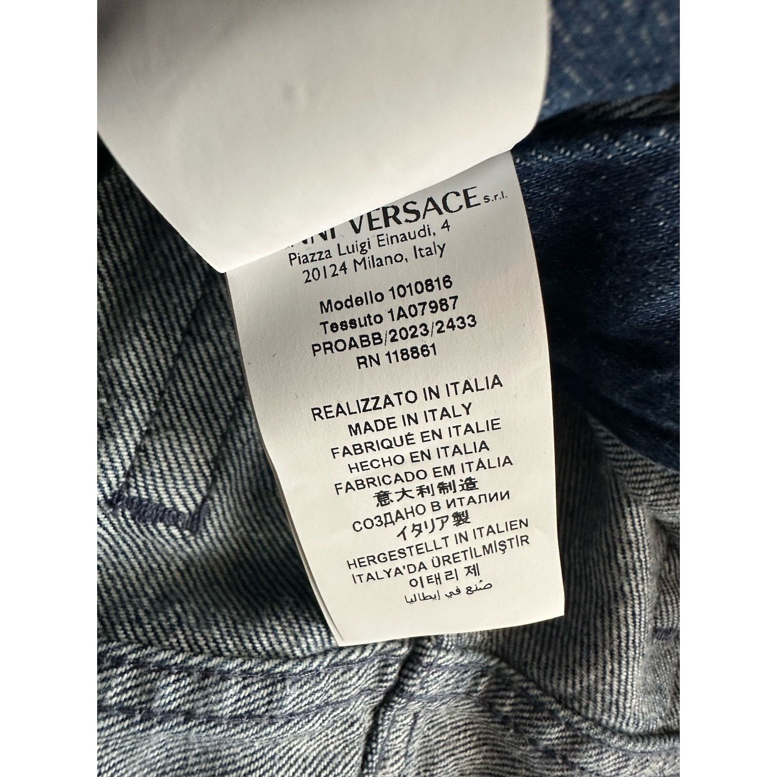 Versace Versace Men’s Denim Stone Washed Blue Jeans 34 US 1010816 Size US 34 / EU 50 - 15 Thumbnail