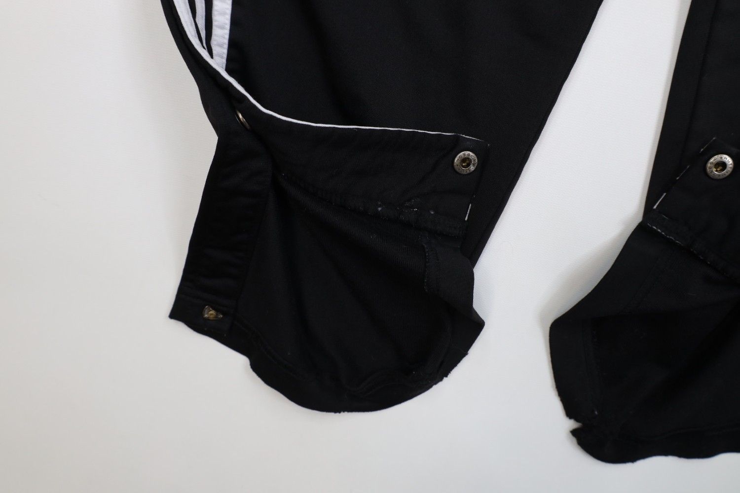 Adidas Vintage Y2K 2000 Adidas Wide Leg Tearaway Sweatpants Pants Size US 38 / EU 54 - 8 Thumbnail