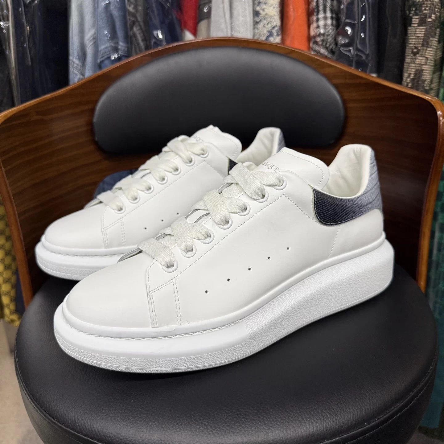 Alexander McQueen McQ Croc Gray Tail 43.5 Mint Original Box & Accs Size US 10.5 / EU 43-44 - 1 Thumbnail