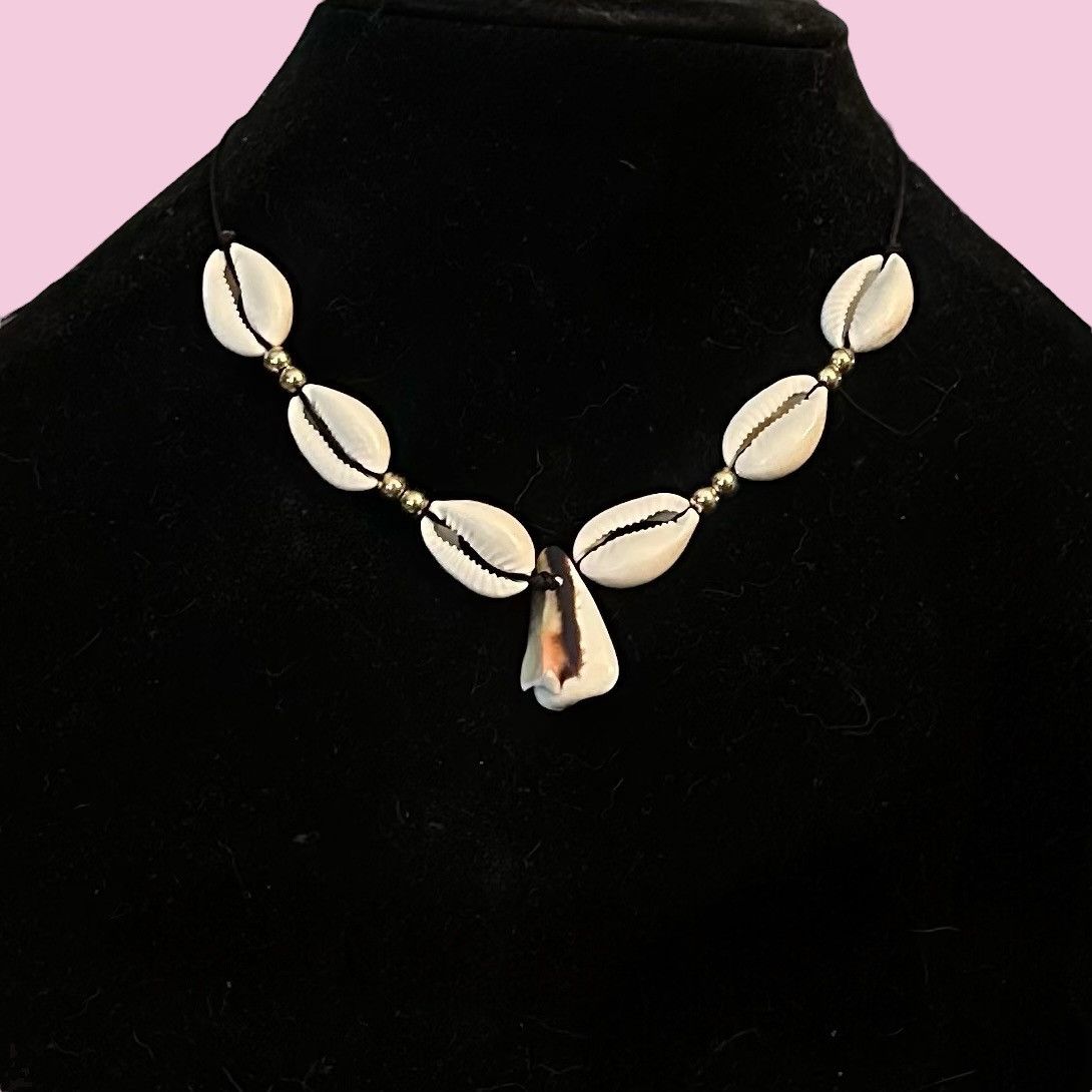 Other Cowrie shell adjustable necklace Size ONE SIZE - 1 Thumbnail