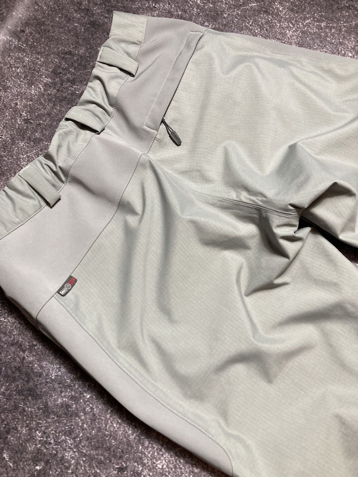 Salomon Vintage Salomon Techwear Ski Pants Clima Pro Storm Grey Size US 32 / EU 48 - 20 Thumbnail