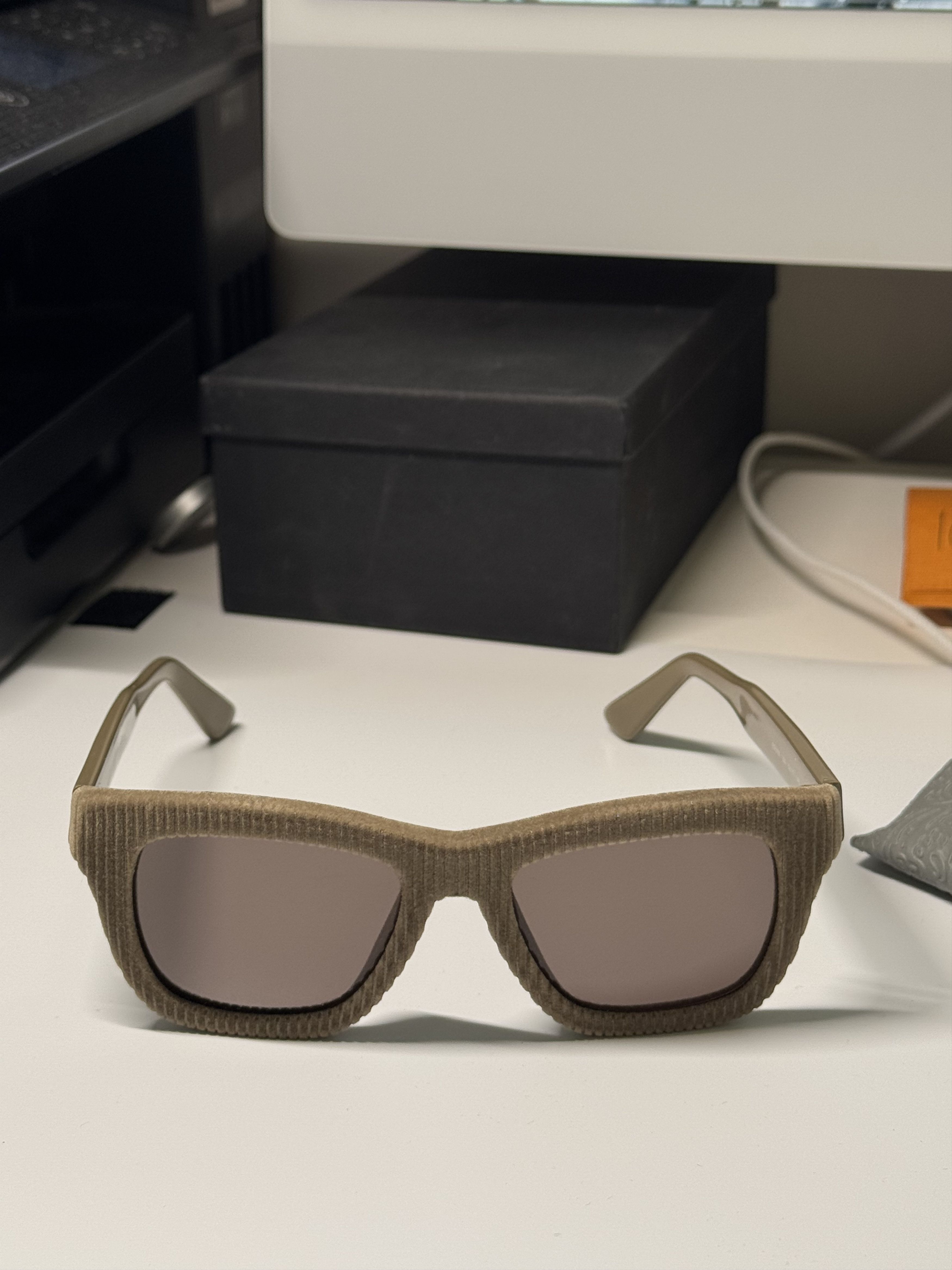 Etro Etro Sunglasses RARE! Size ONE SIZE - 7 Thumbnail