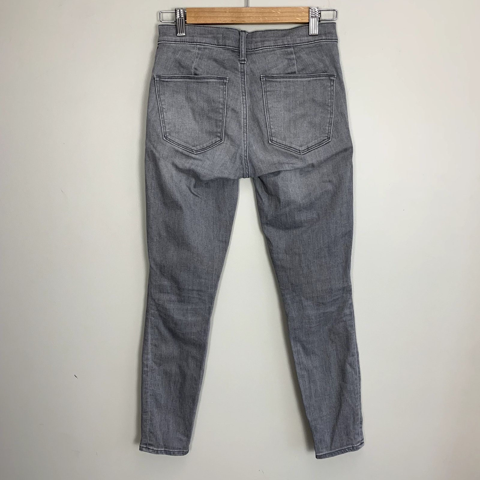 Gap Gap Grey Jeans Zipper Pockets True Skinny Ankle 25 25R Size 25" / US 0 / IT 36 - 2 Thumbnail