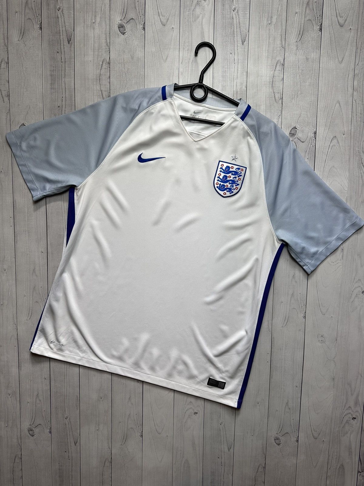 Nike × Vintage Vintage Nike England soccer jersey size XL Size US XL / EU 56 / 4 - 1 Thumbnail