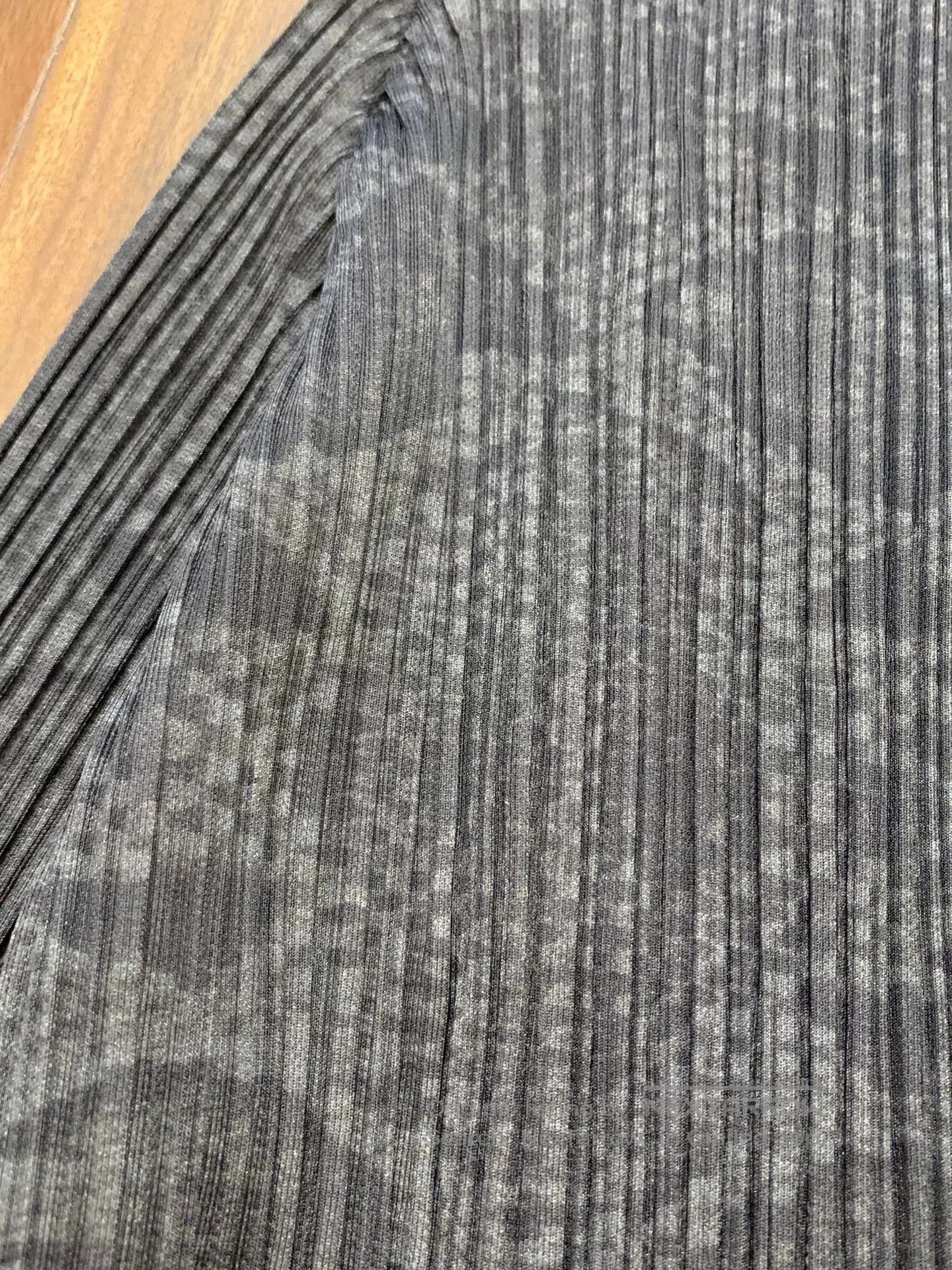 Pleats Please Issey Miyake Pleats Please Issey Miyake Top. Size L / US 10 / IT 46 - 3 Thumbnail