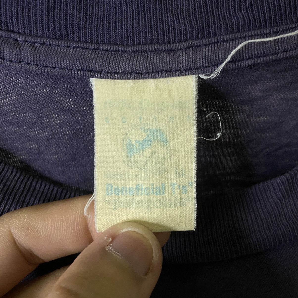 Patagonia Vintage 1990s Patagonia Faded T Shirt Size US L / EU 52-54 / 3 - 4 Thumbnail