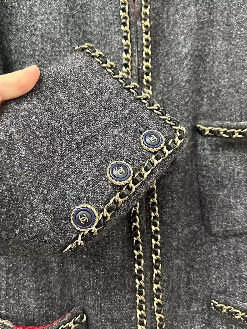 Chanel Chanel Gray four-pocket chain jacket Size XXS / US 00 / IT 34 - 3 Thumbnail