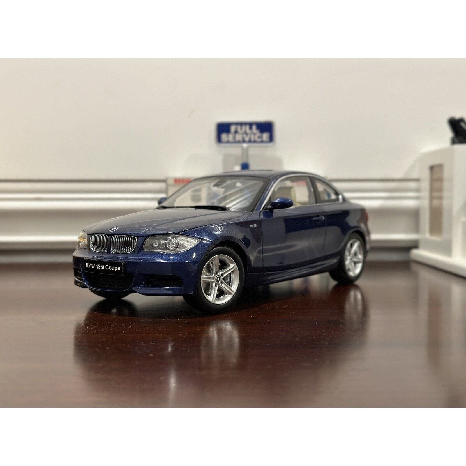 image of Bmw 135I (E86) Kyosho 1/18 in Blue, Men's