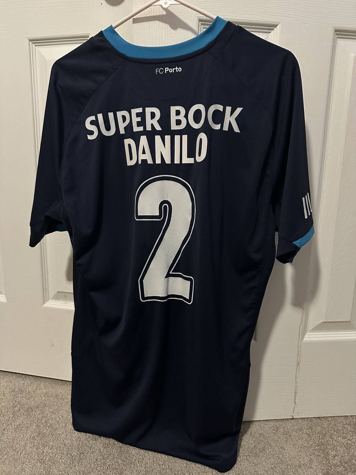 Warrior Warrior FC Porto Danilo 14/15 Away Kit Size US L / EU 52-54 / 3 - 2 Thumbnail