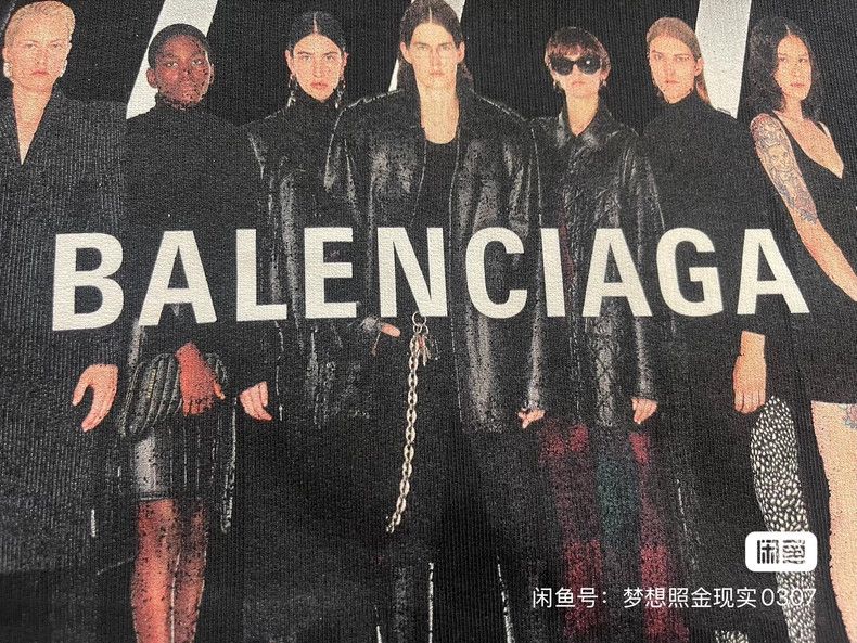 Balenciaga Balenciaga Models like black hoodie 2501-Nextarrow Size US XS / EU 42 / 0 - 2 Thumbnail