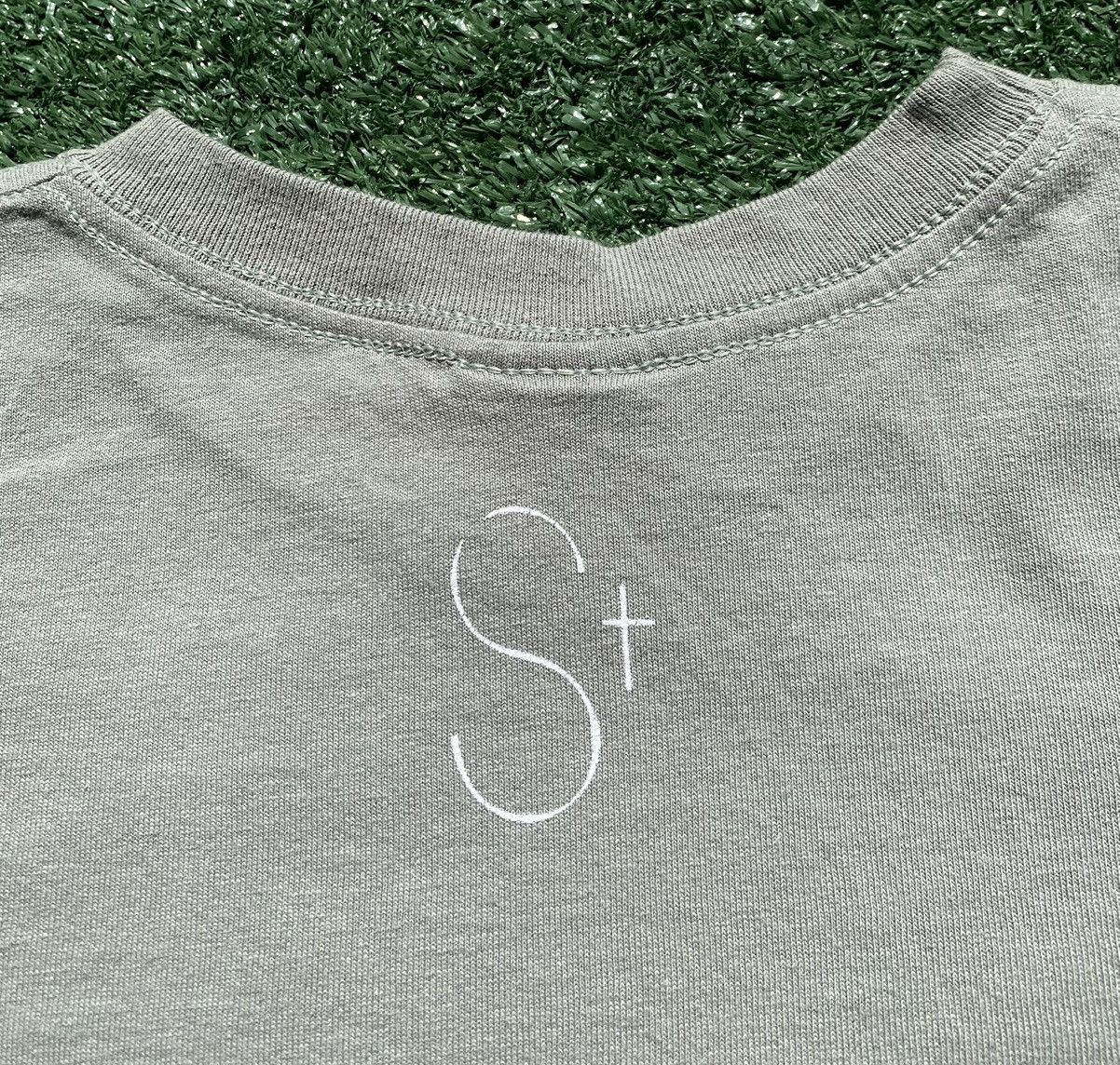 Levi's 90’s Levi's SilverTab Graphic T-Shirt Men’s Size XS Size US XS / EU 42 / 0 - 7 Thumbnail
