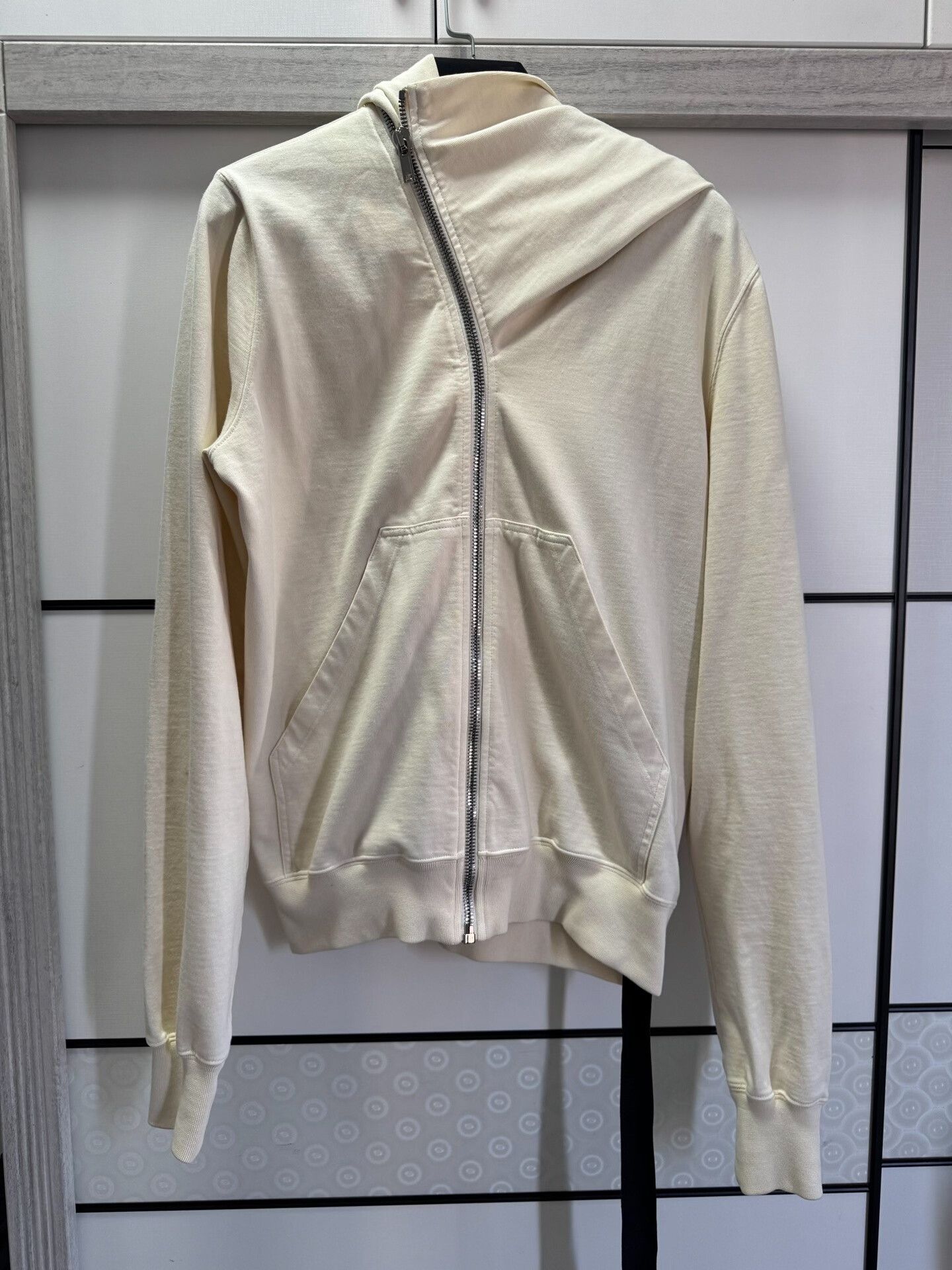 Rick Owens Rick Owens White Hoodie S Men Size US S / EU 44-46 / 1 - 1 Thumbnail