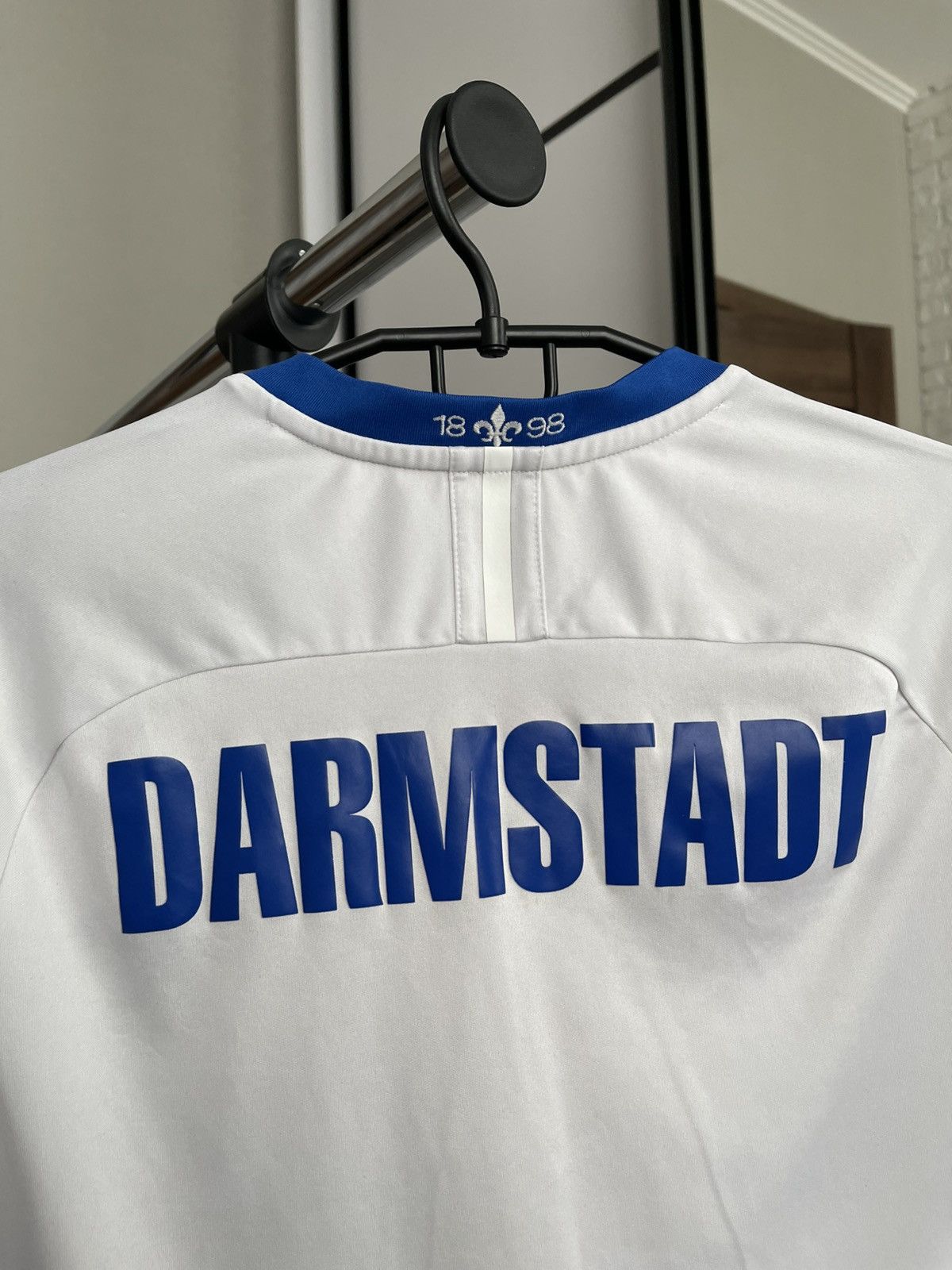 Other 2021/2022 Craft SV Darmstadt Soccer Jersey T-Shirt Tee Size US M / EU 48-50 / 2 - 6 Thumbnail