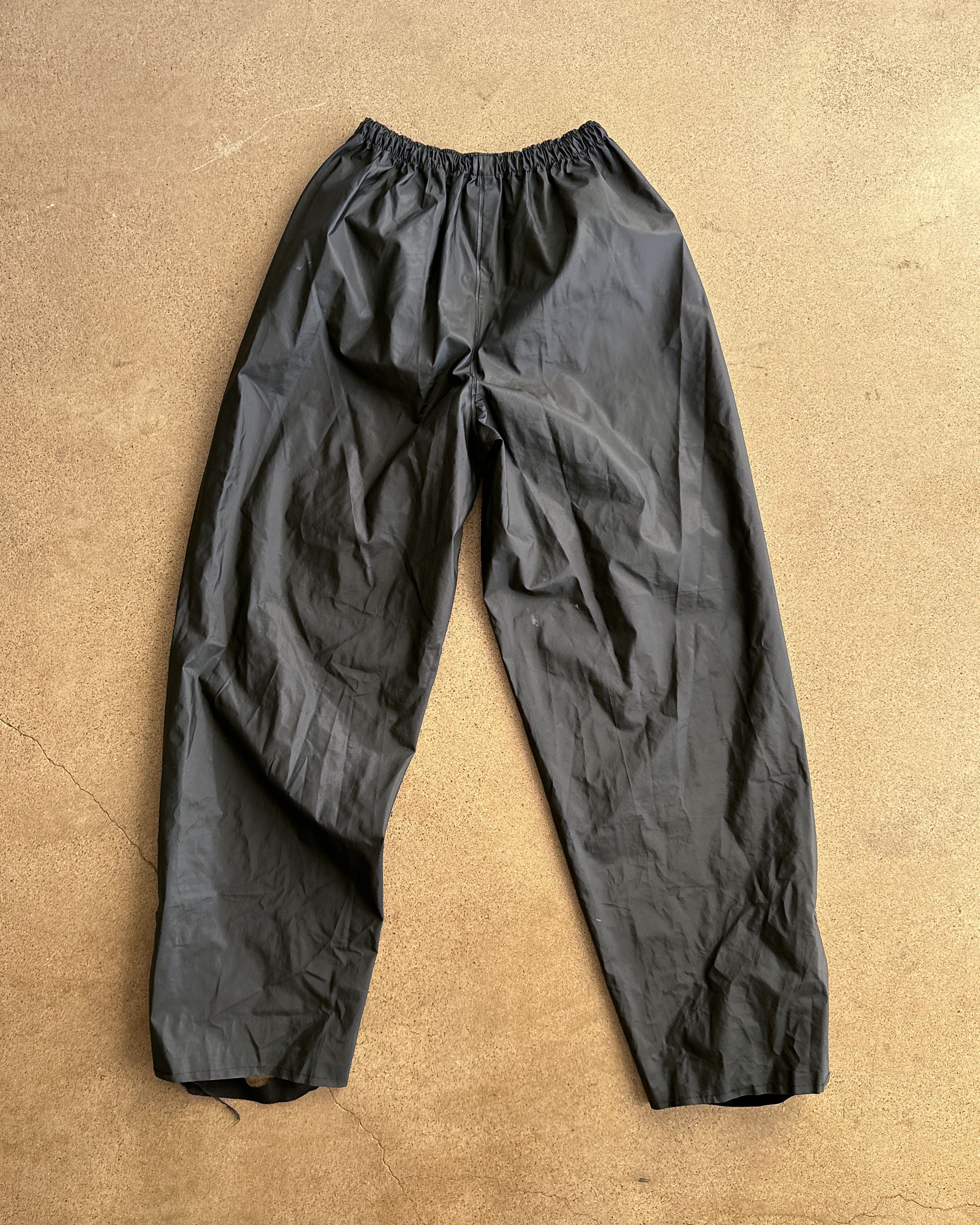Vintage Vintage 90s Dry Rider Water Resistance Black Pants Gorpcore Size US 32 / EU 48 - 4 Thumbnail