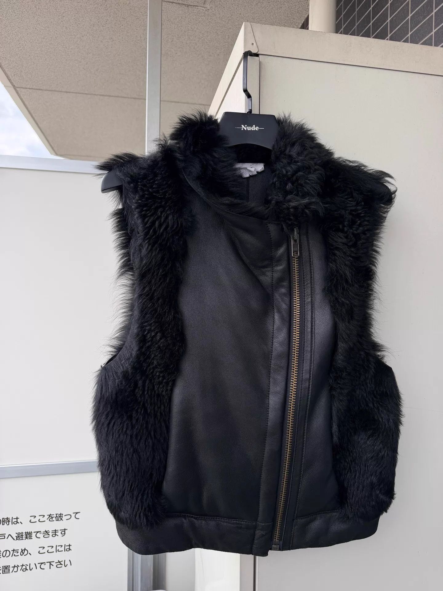 Helmut Lang Helmut Lang Fur-Shearling Paneled Asymmetric Zip Vest Size S / US 4 / IT 40 - 2 Thumbnail
