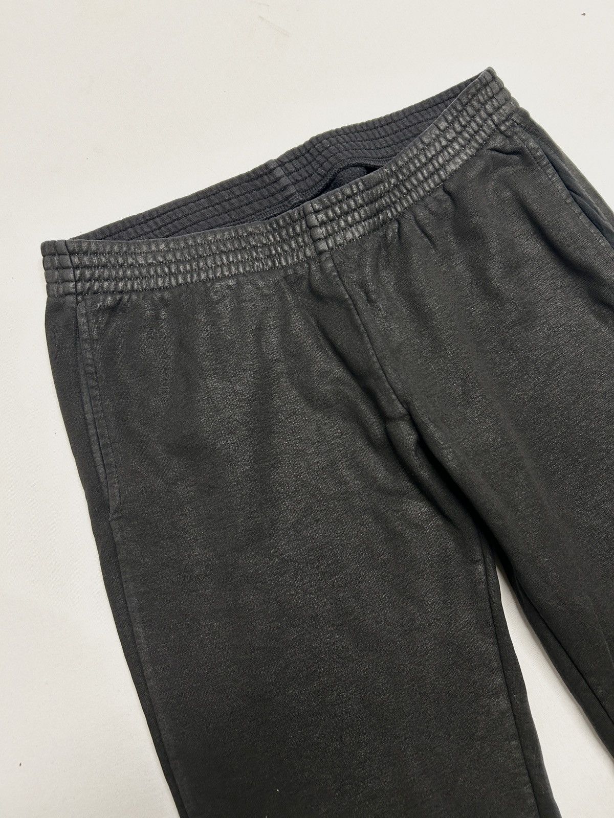Maison Margiela FW2014 Waxed Sweatpants Size US 30 / EU 46 - 4 Thumbnail