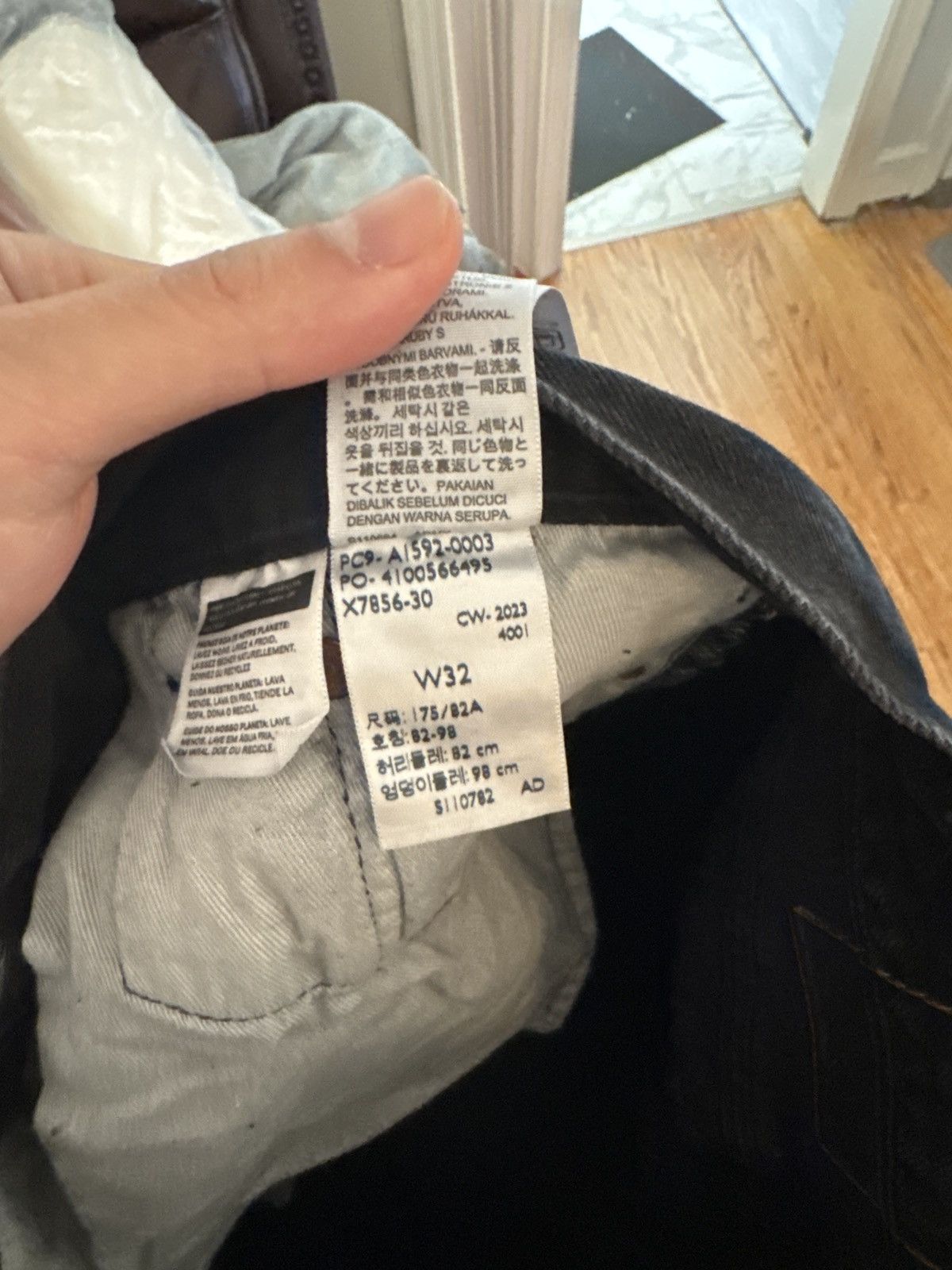 DENIM TEARS × Designer Denim Tears X Levi’s Cotton Wreath Jeans Black Size US 32 / EU 48 - 9 Thumbnail