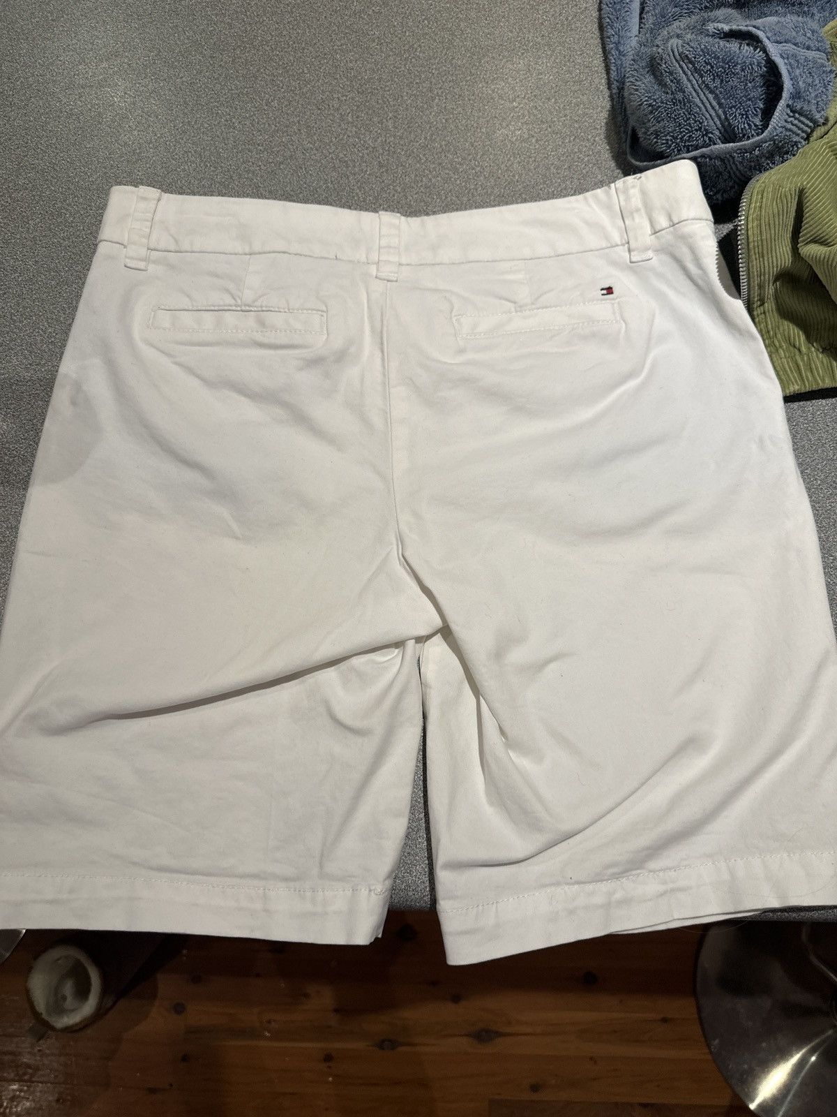 Tommy Hilfiger Tommy Hilfiger Shorts Size US 30 / EU 46 - 2 Thumbnail