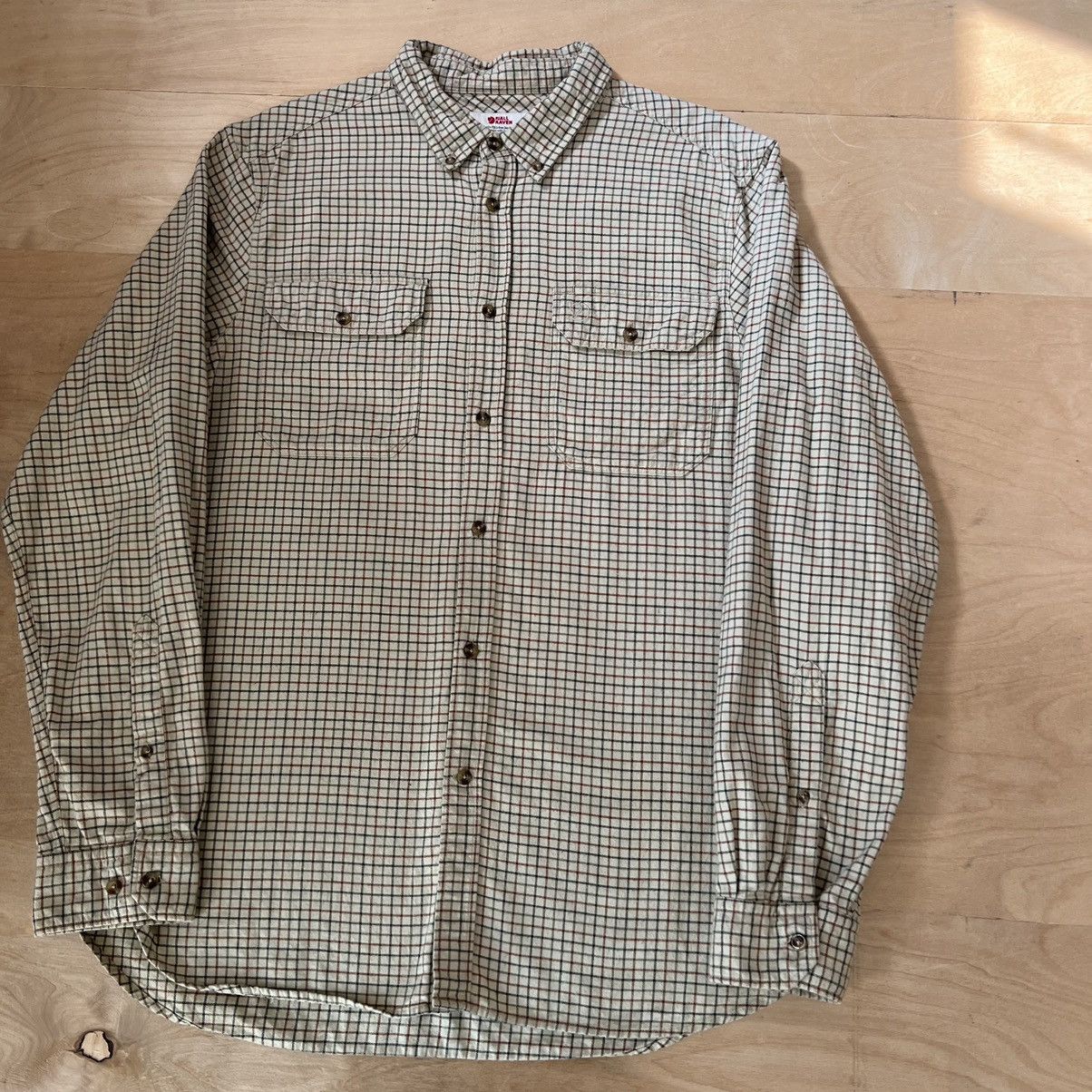 Fjallraven Fjallraven Shirt Large Beige Striped Long Sleeve Button Up Size US L / EU 52-54 / 3 - 8 Thumbnail