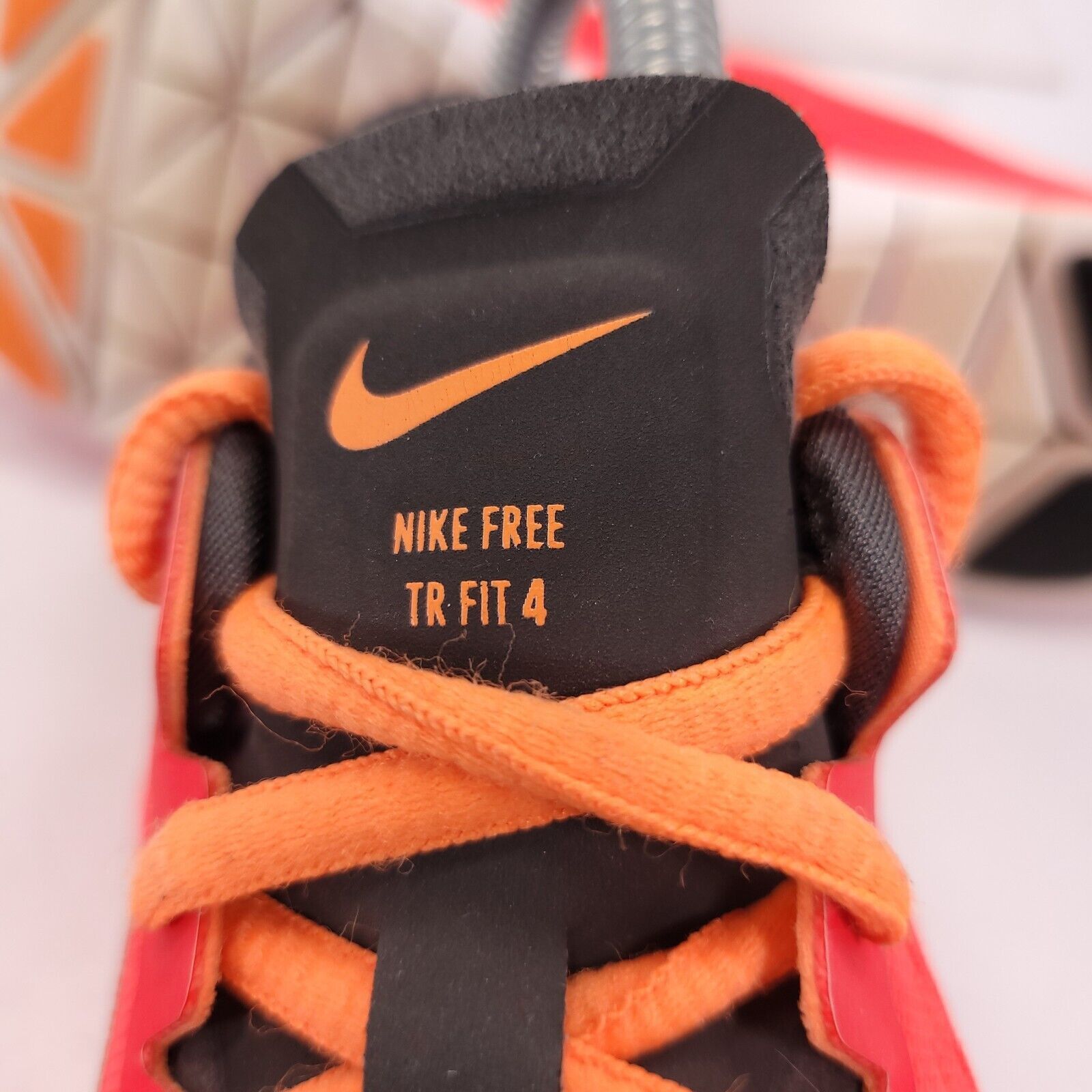Nike Nike Free TR Fit 4 Shoe Womens Size 7.5 629832-618 Red White Size US 7.5 / IT 37.5 - 9 Thumbnail