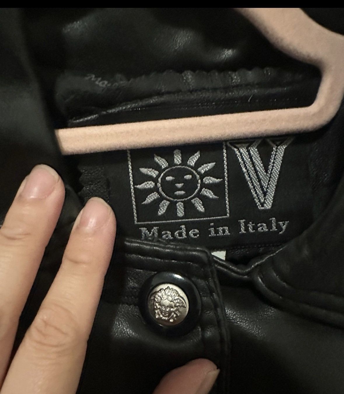 Vintage Vintage - Italian Black Faux Leather Trench Coat w/ Belt (S) Size S / US 4 / IT 40 - 4 Thumbnail