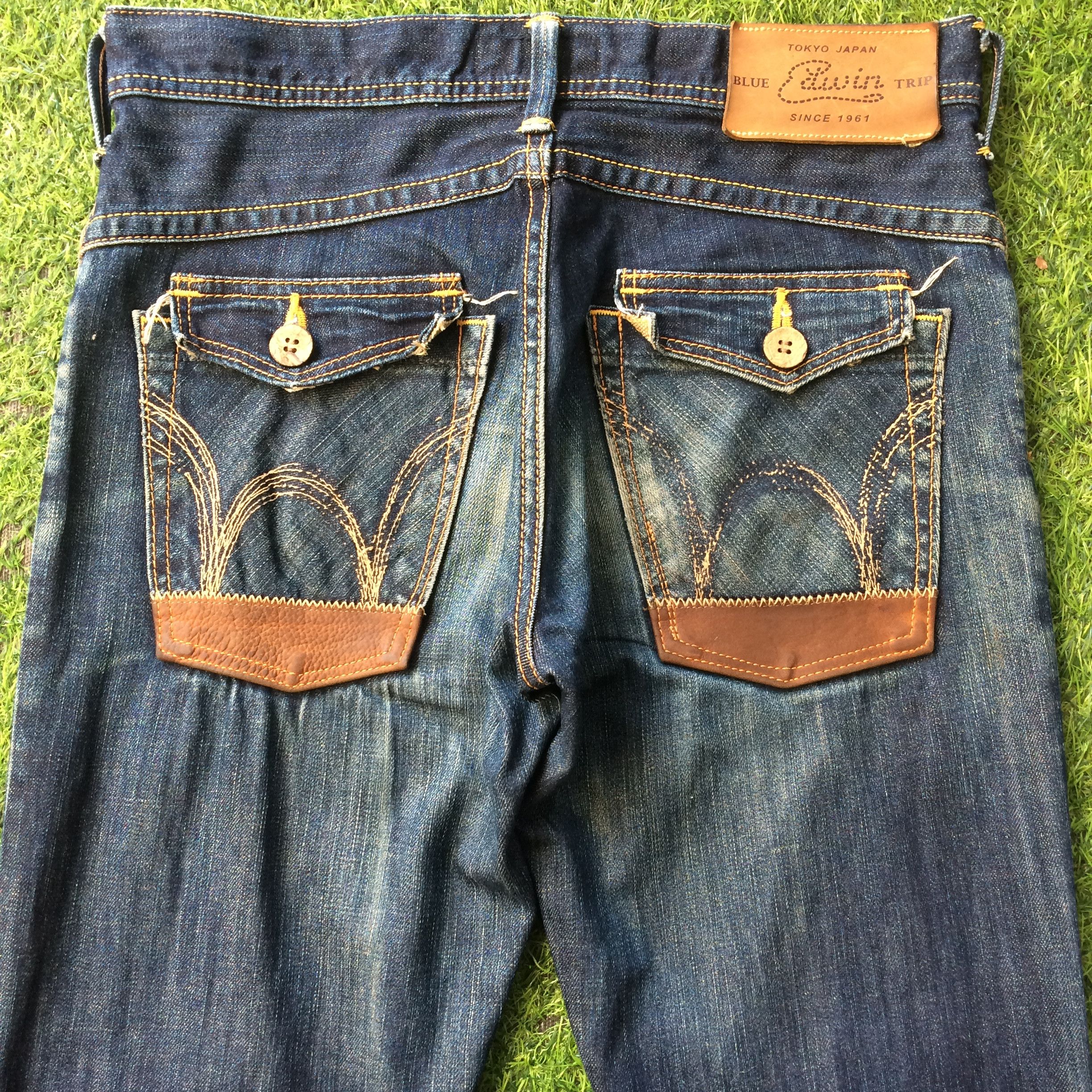 Edwin Flare Jeans Edwin Japan Boot Cut Jeans #D-623 Size 30" / US 8 / IT 44 - 4 Thumbnail