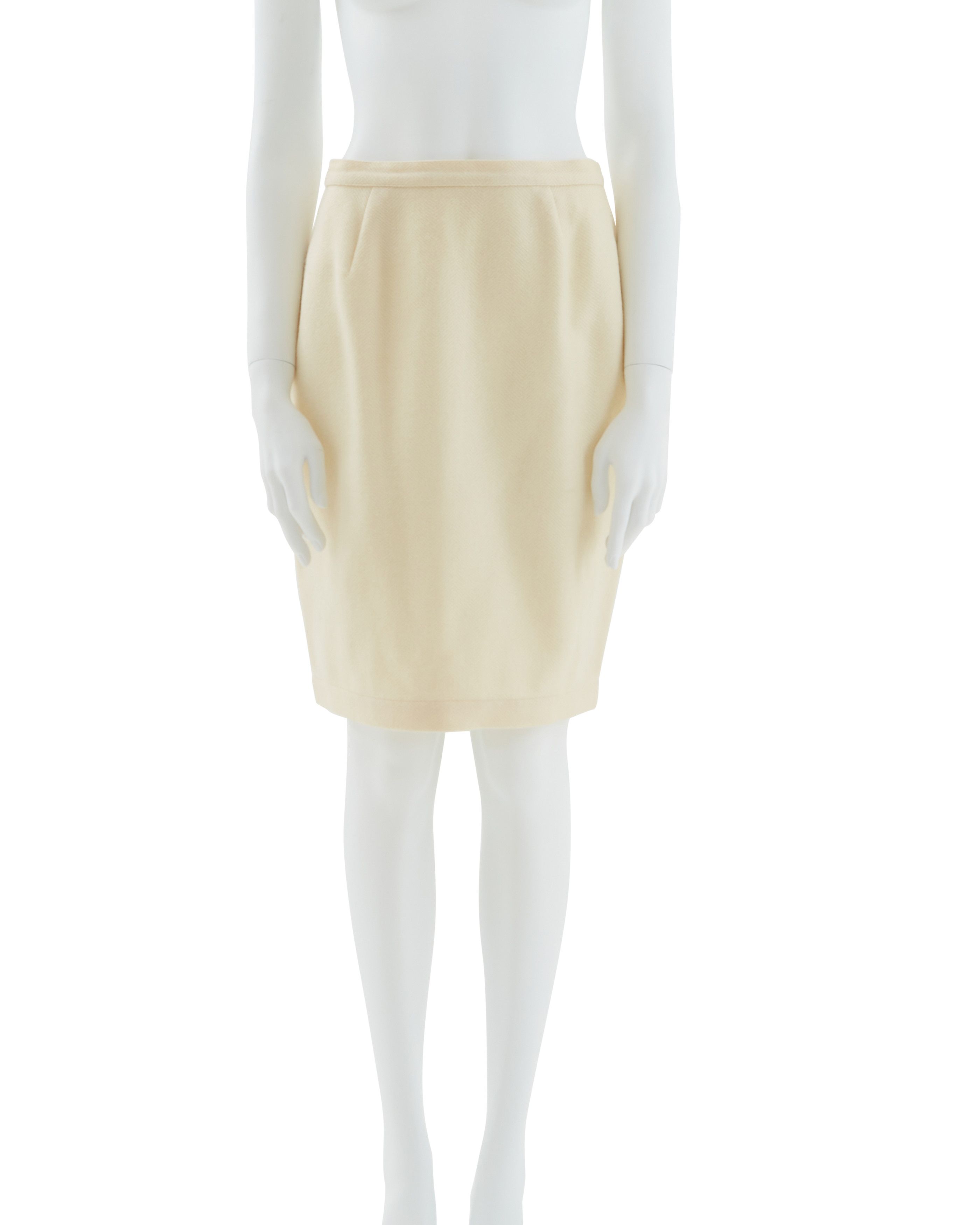 Thierry Mugler Off-white mohair fringe scarf collar jacket and skirt suit Size M / US 6-8 / IT 42-44 - 6 Thumbnail