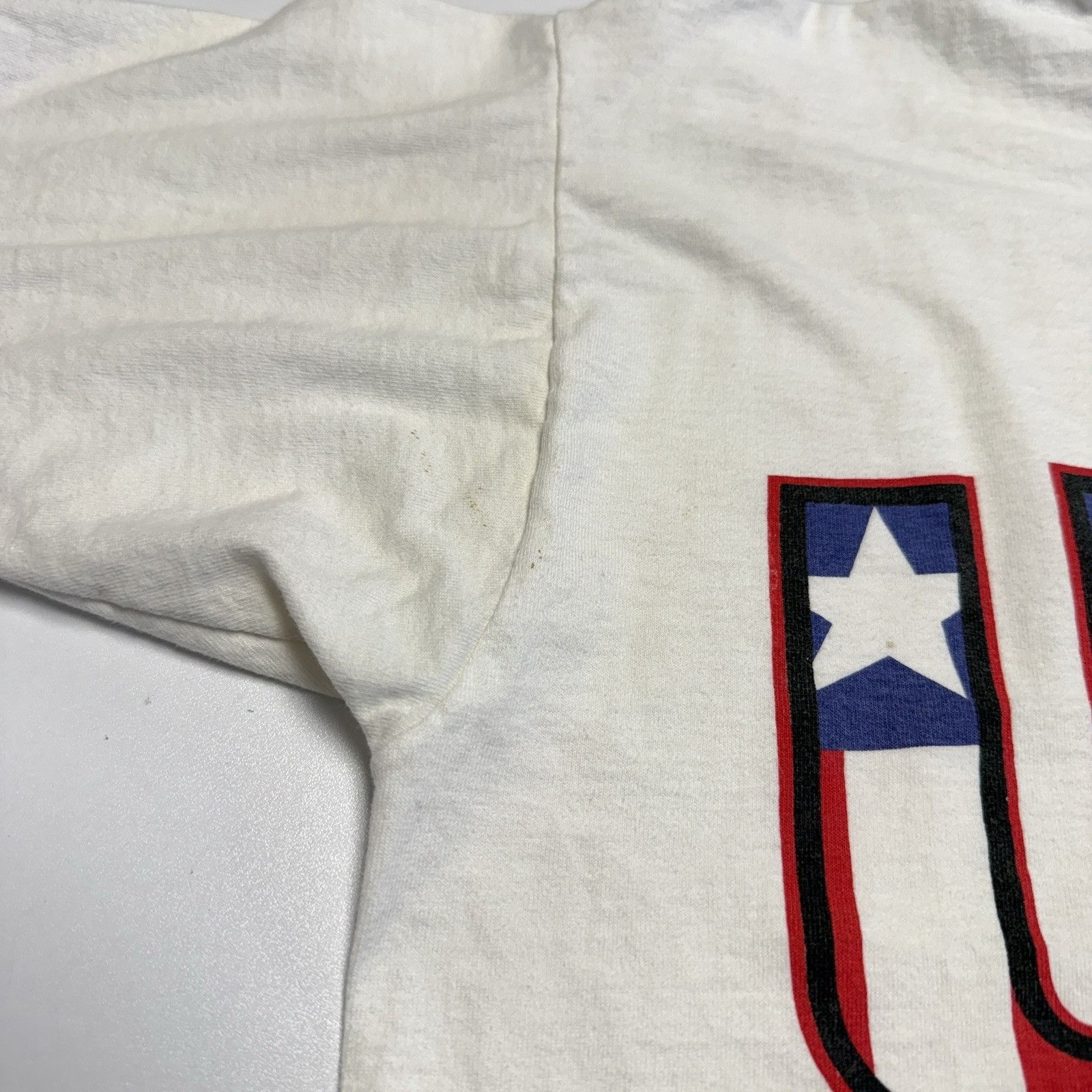 Mickey Unlimited Vintage 90s Mickey Mouse USA T Shirt White Mickey Unlimited Size US L / EU 52-54 / 3 - 4 Thumbnail