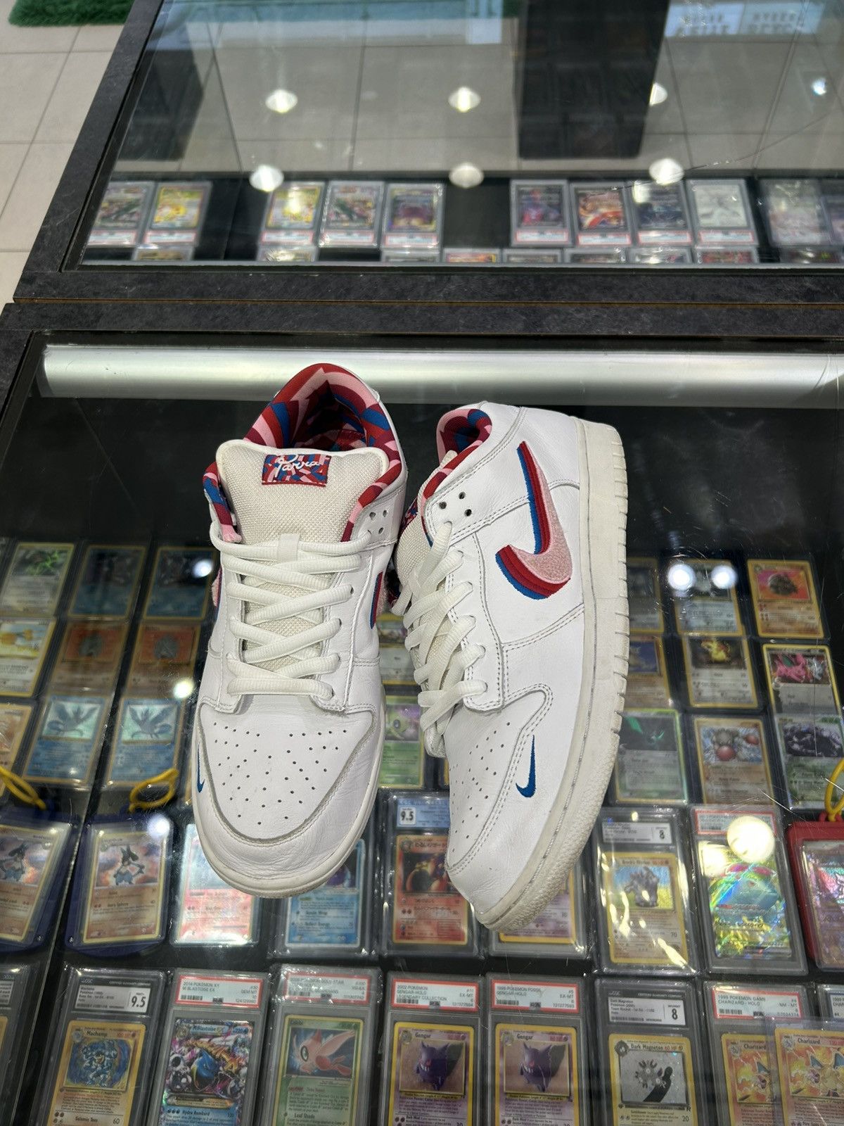 Nike SB Nike sb dunk low Parra Size US 10.5 / EU 43-44 - 1 Thumbnail
