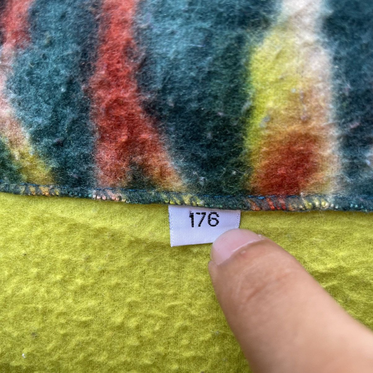 Japanese Brand × Vintage Vintage Japanese Brand Fleece Jacket Multi Colour Jacket Size US M / EU 48-50 / 2 - 6 Thumbnail