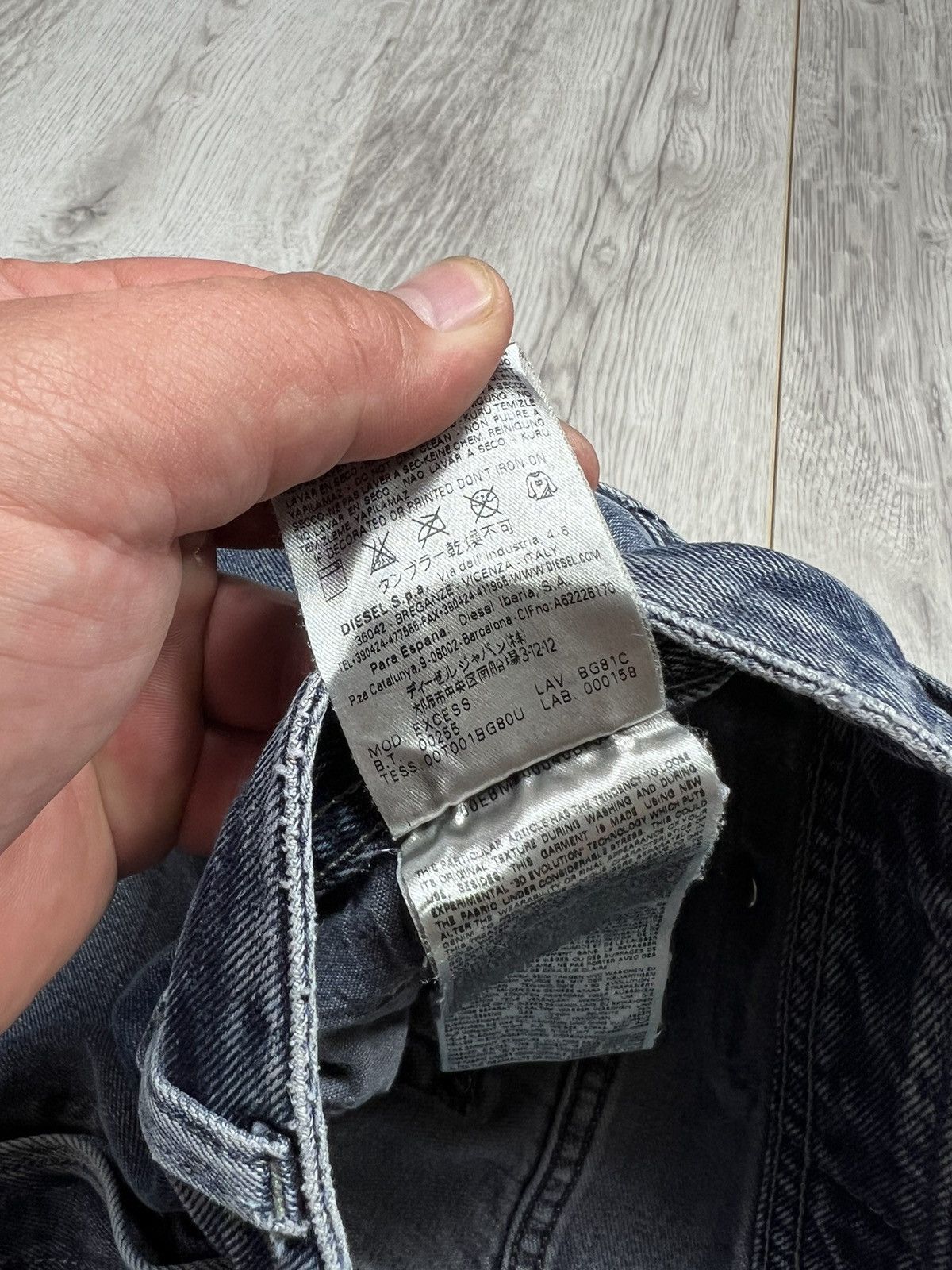 Diesel Black Gold Diesel Black Gold Excess Distressed Jeans Men’s Denim Pants Size US 29 - 12 Thumbnail